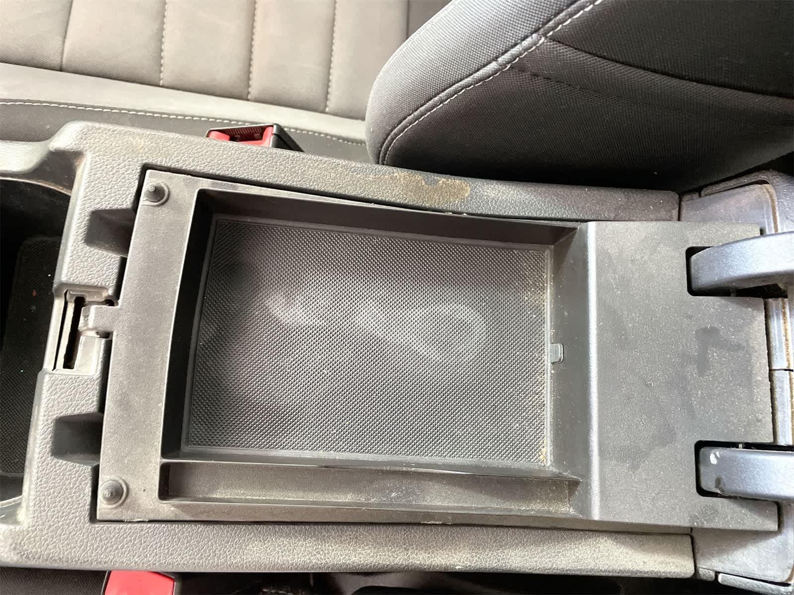 Thumbnail: 2017 Ford Escape - 22