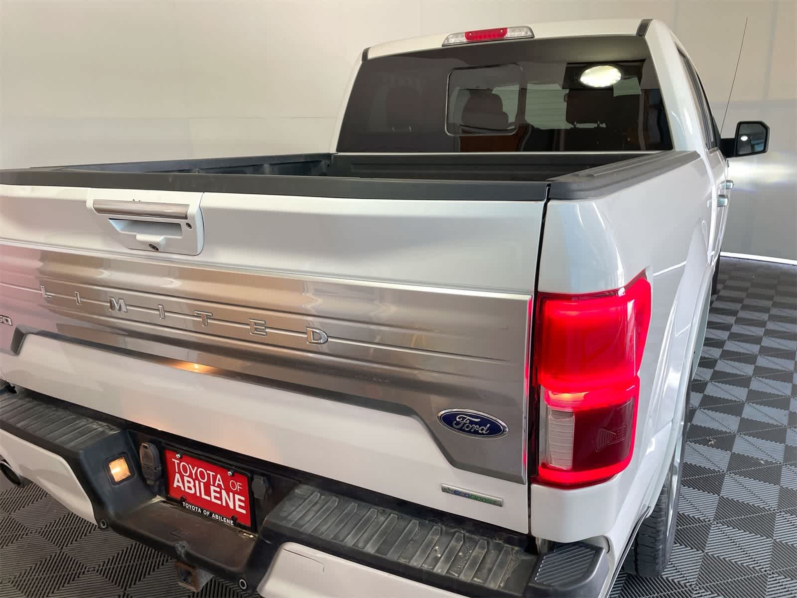 Thumbnail: 2019 Ford F-150 - 7