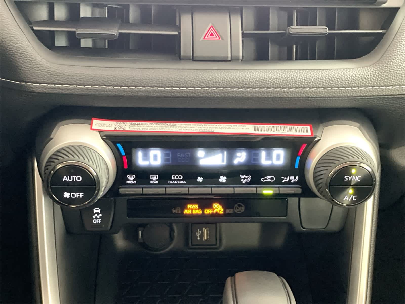 Thumbnail: 2025 Toyota RAV4 - 22