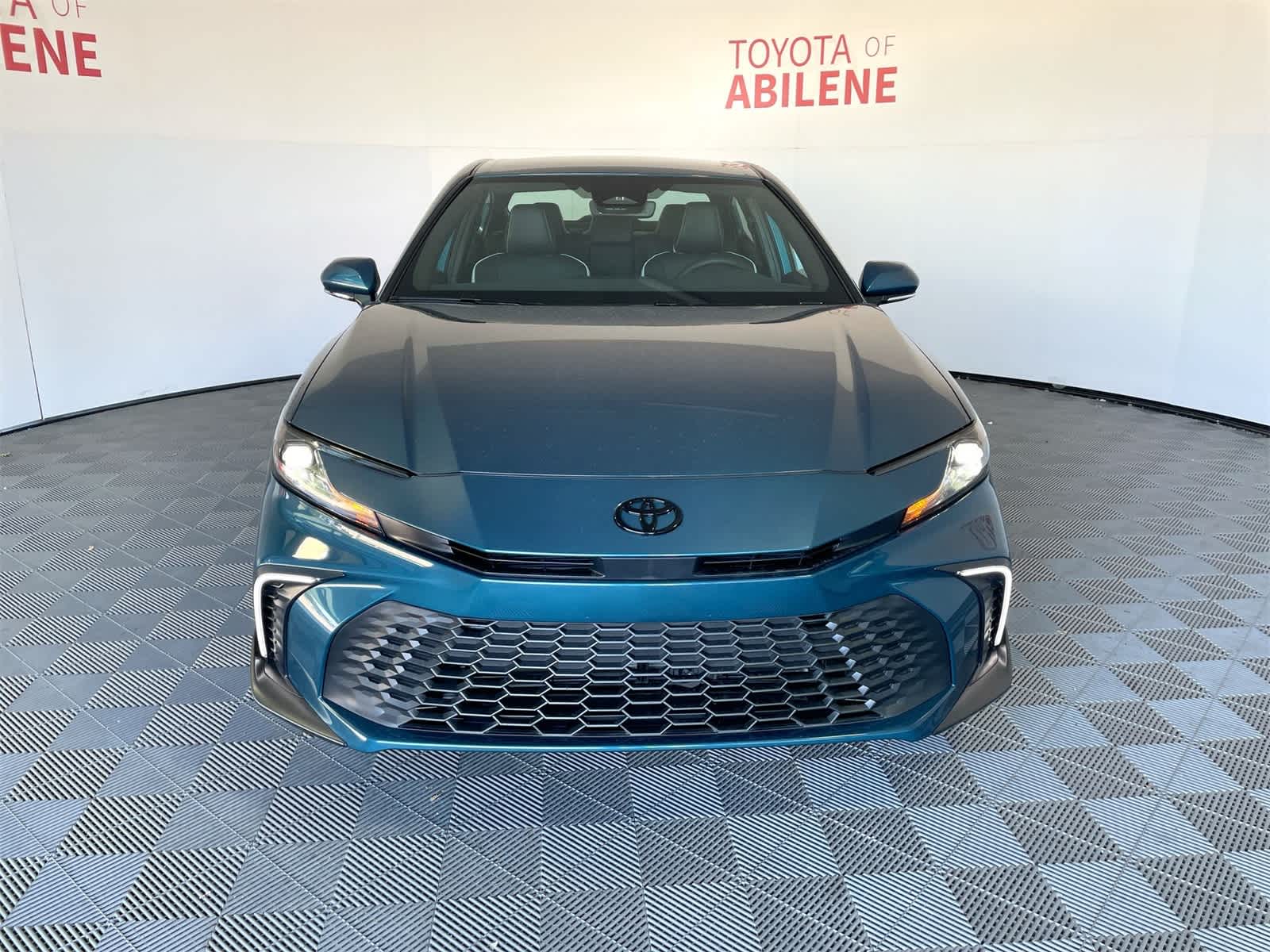 Thumbnail: 2026 Toyota Camry - 9