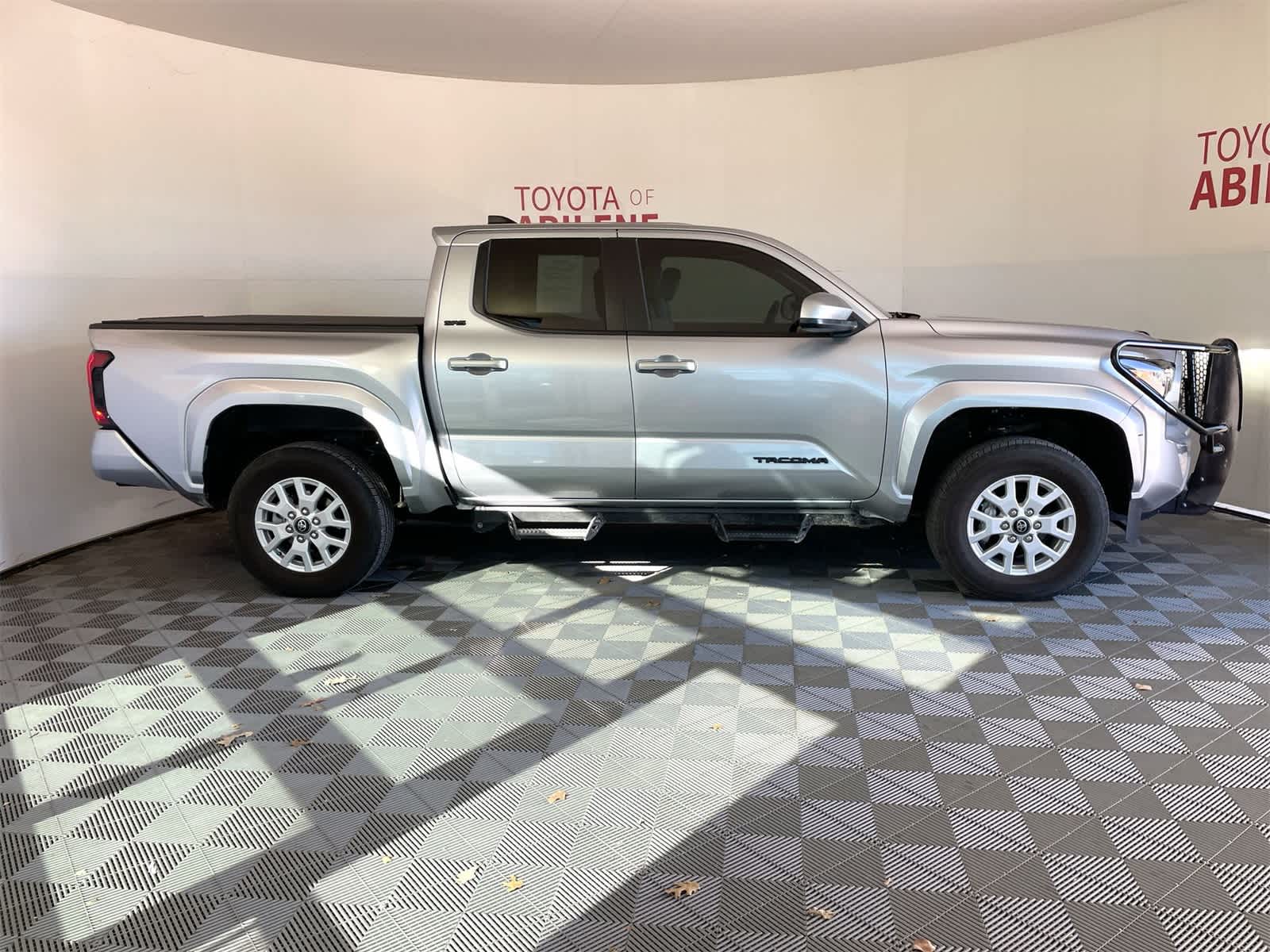 Thumbnail: 2025 Toyota Tacoma - 8