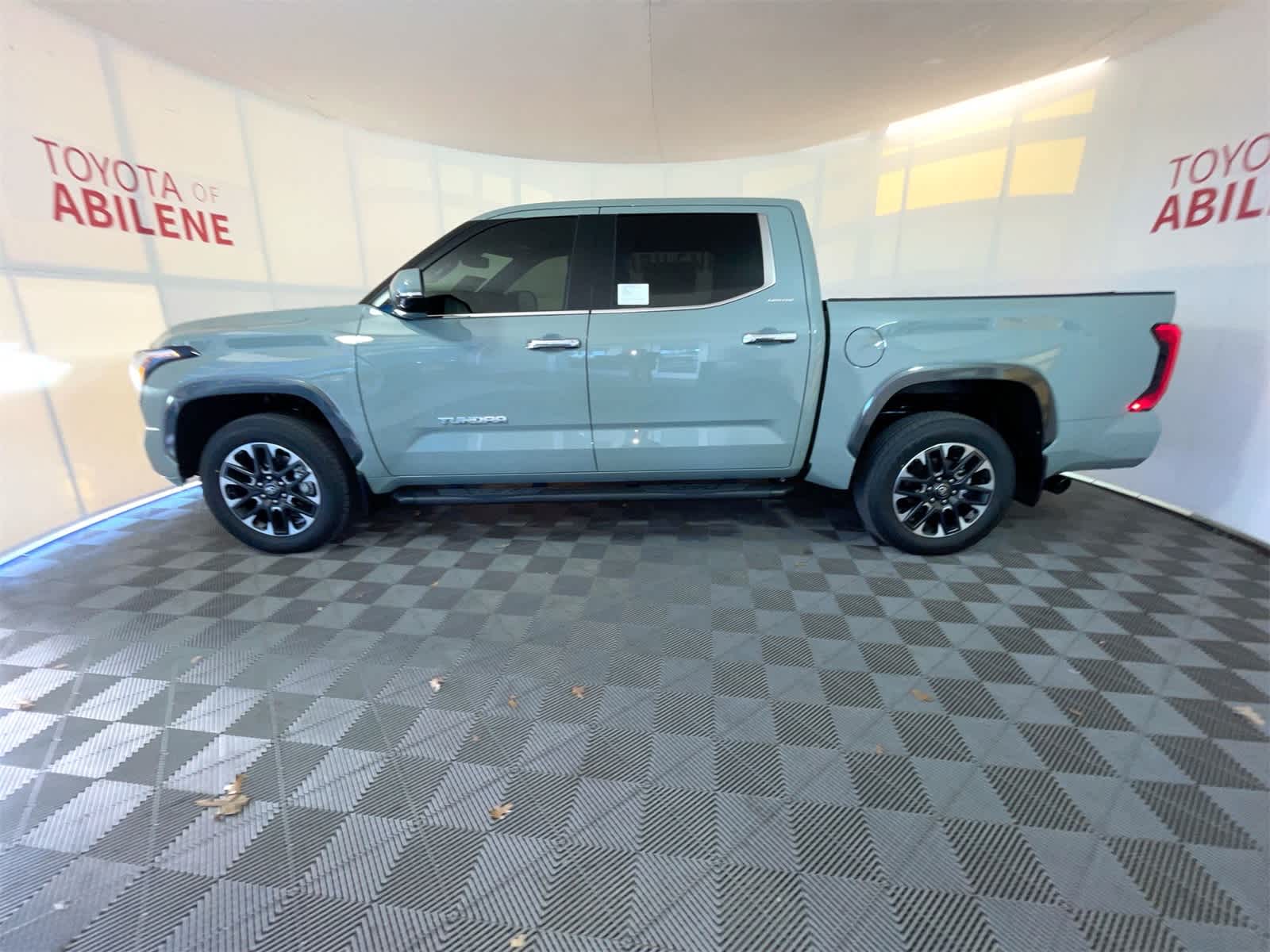 Thumbnail: 2026 Toyota Tundra - 2