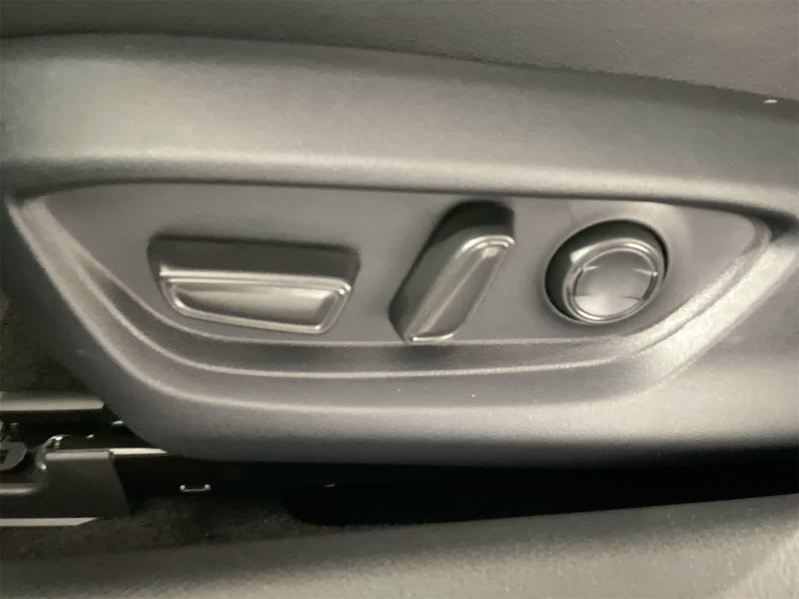 Thumbnail: 2026 Toyota Camry - 10