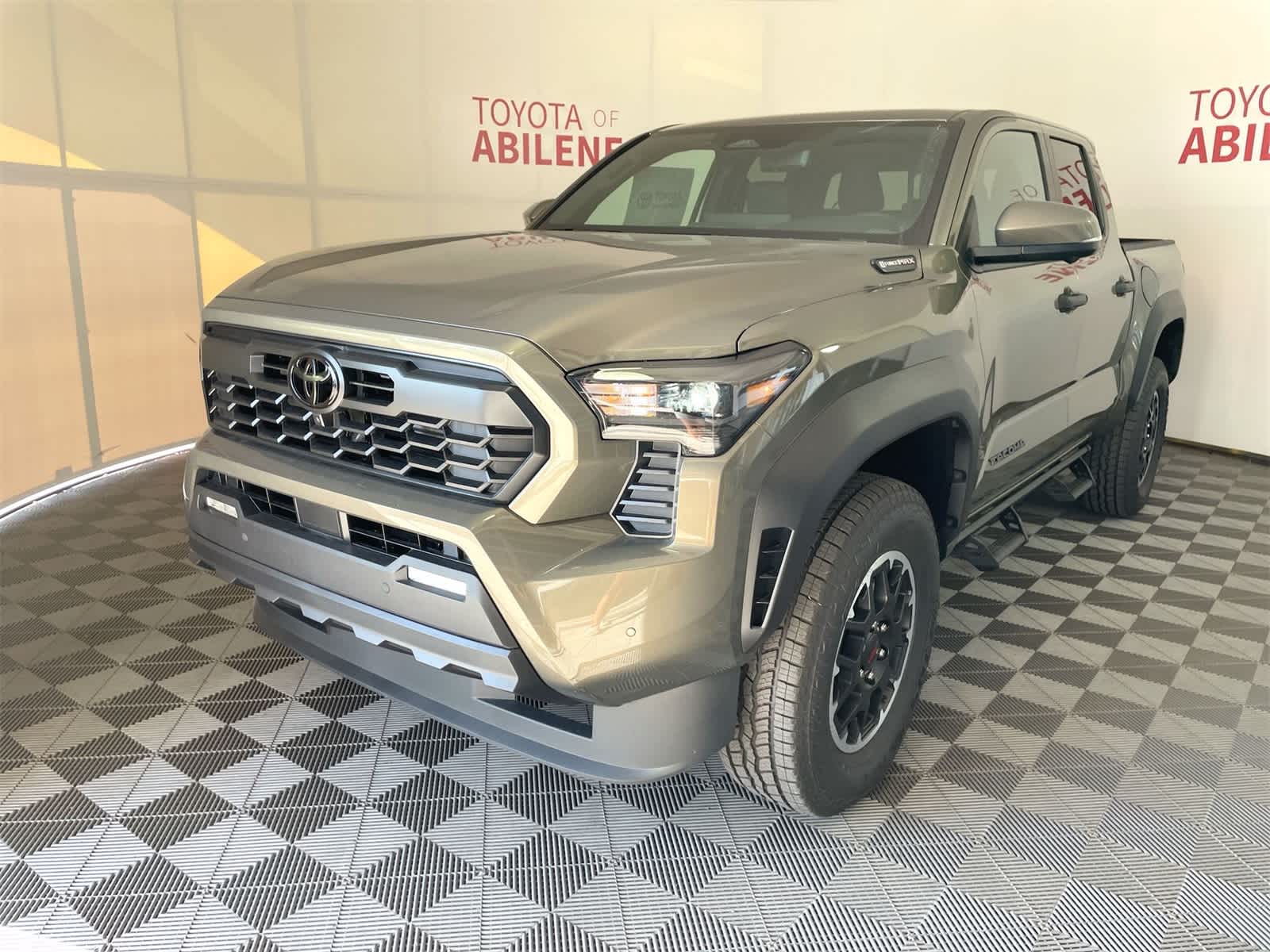 Thumbnail: 2025 Toyota Tacoma - 1