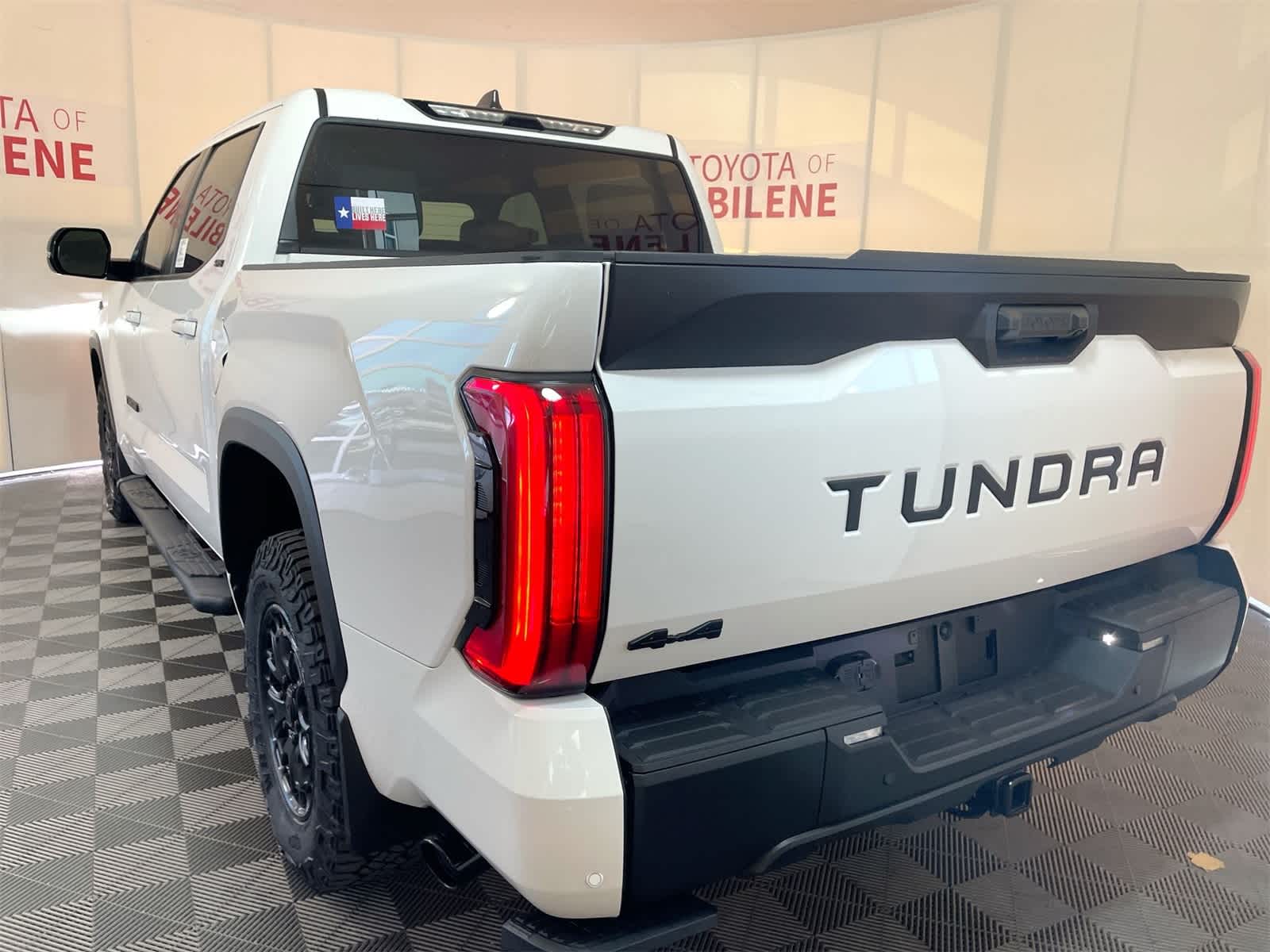 Thumbnail: 2026 Toyota Tundra - 3
