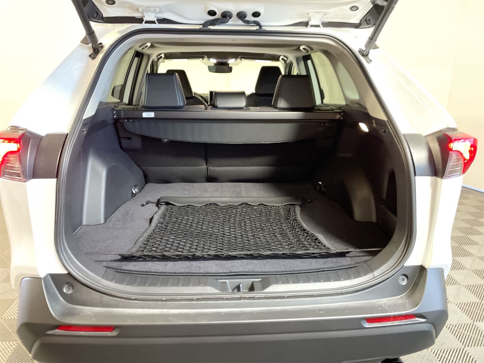 Thumbnail: 2025 Toyota RAV4 - 5