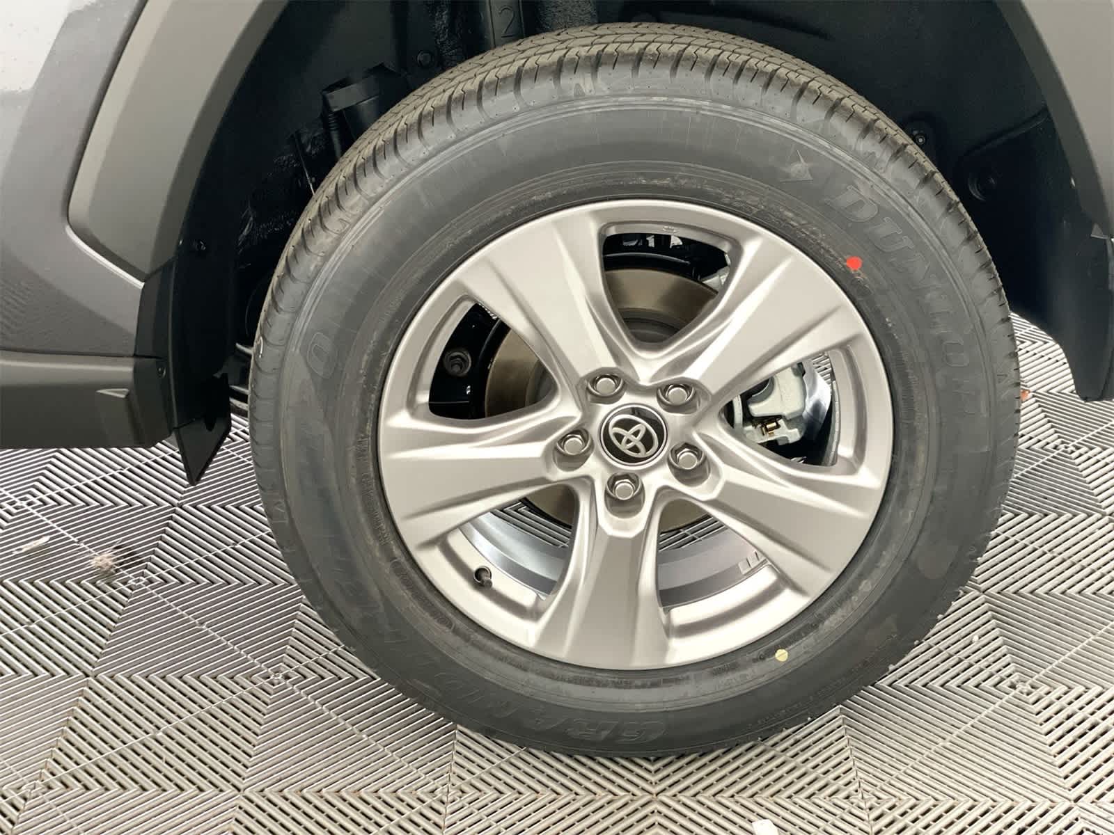 Thumbnail: 2025 Toyota RAV4 - 26