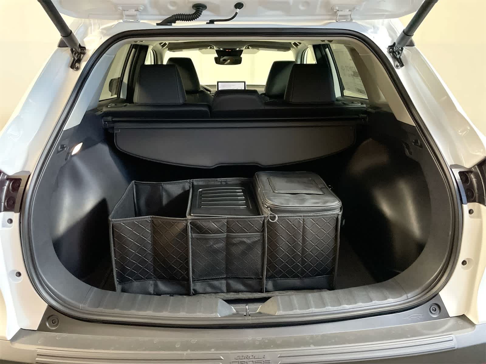 Thumbnail: 2026 Toyota Corolla Cross - 5