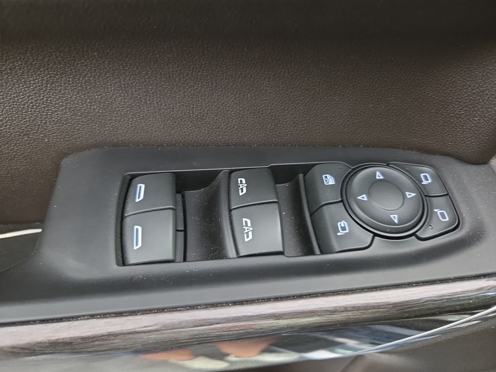 Thumbnail: 2021 Chevrolet Silverado 1500 - 11