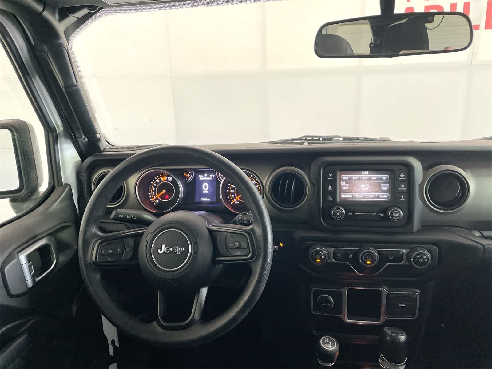 Thumbnail: 2018 Jeep Wrangler - 15