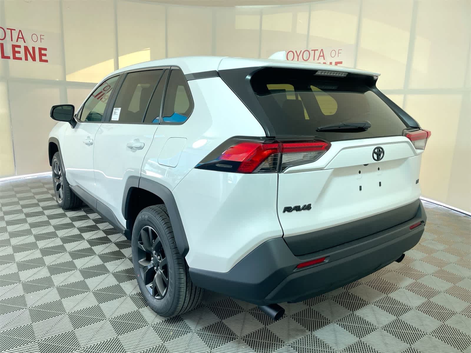 Thumbnail: 2025 Toyota RAV4 - 3