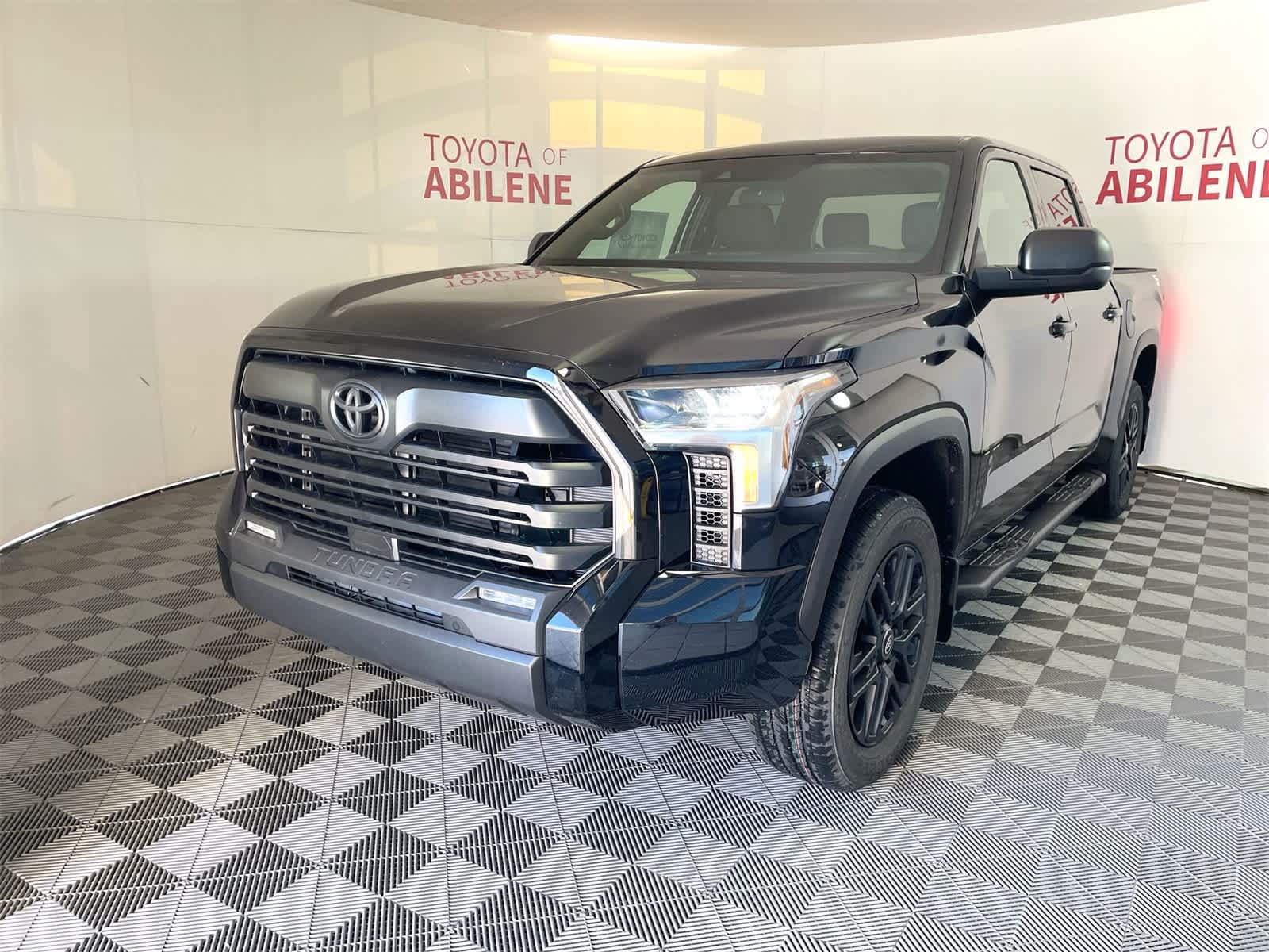 Thumbnail: 2026 Toyota Tundra - 1