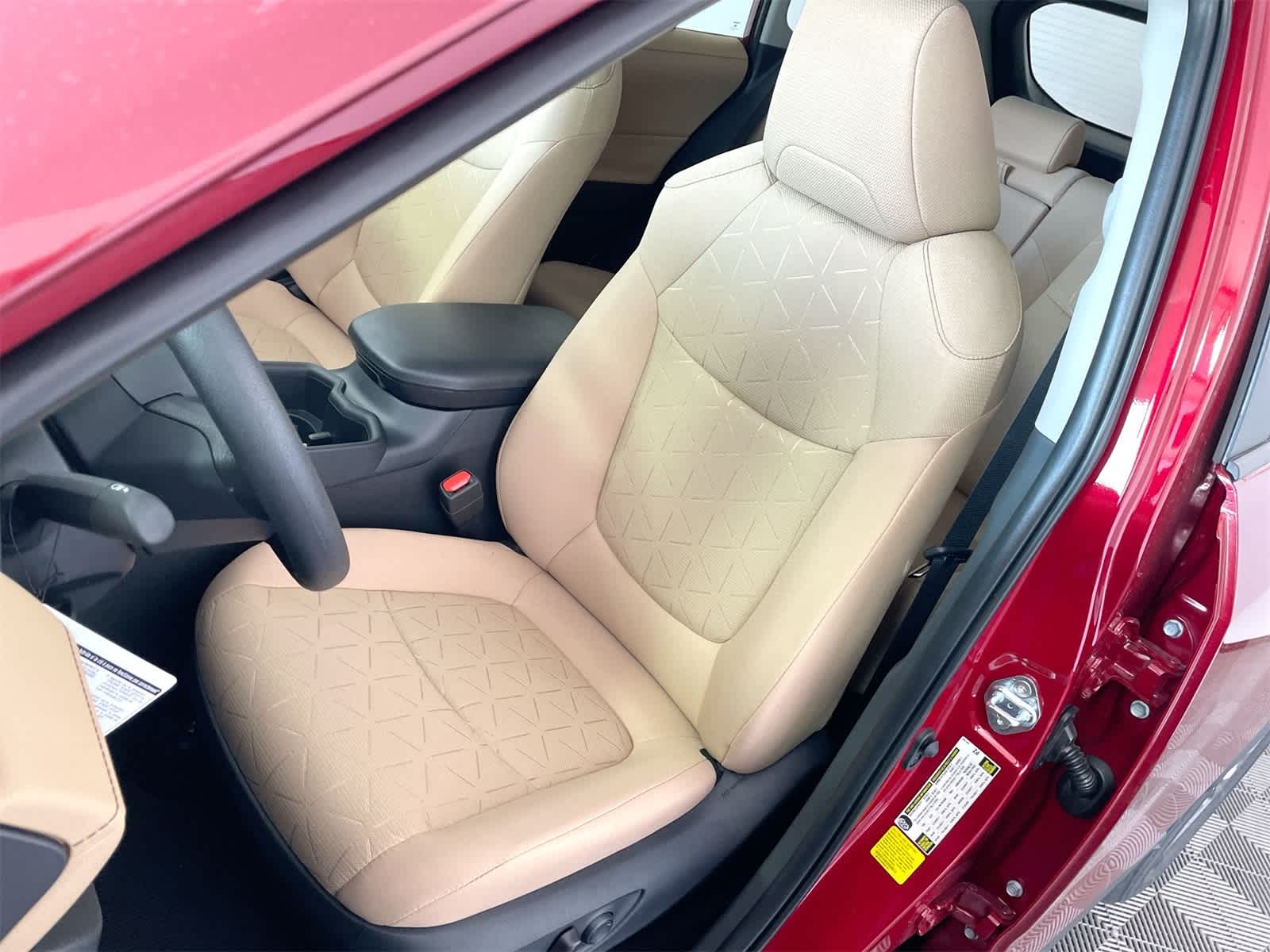 Thumbnail: 2025 Toyota RAV4 - 9