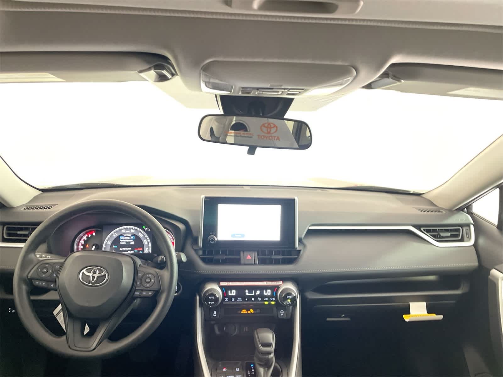 Thumbnail: 2025 Toyota RAV4 - 17