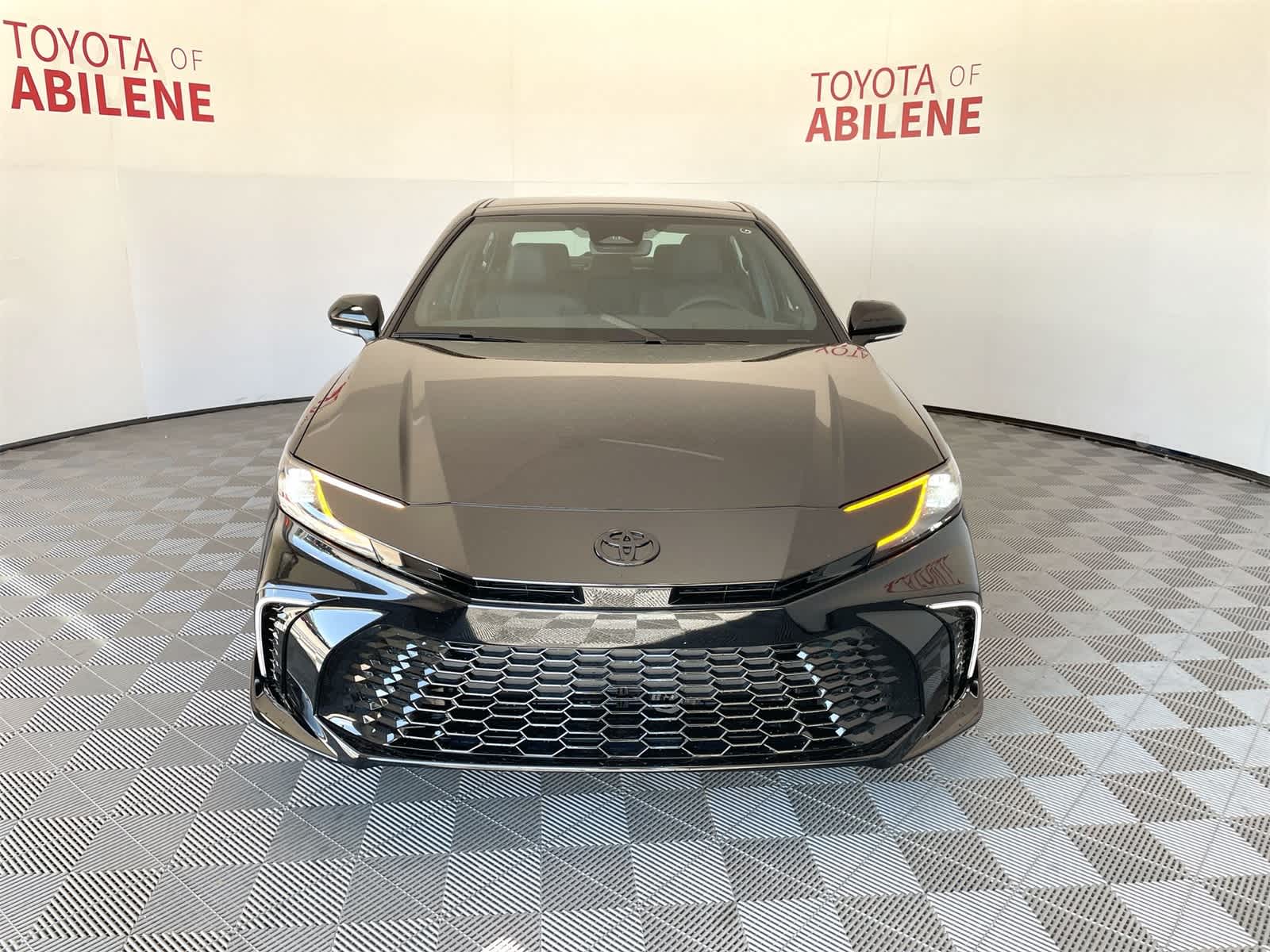 2025 Toyota Camry XSE 9