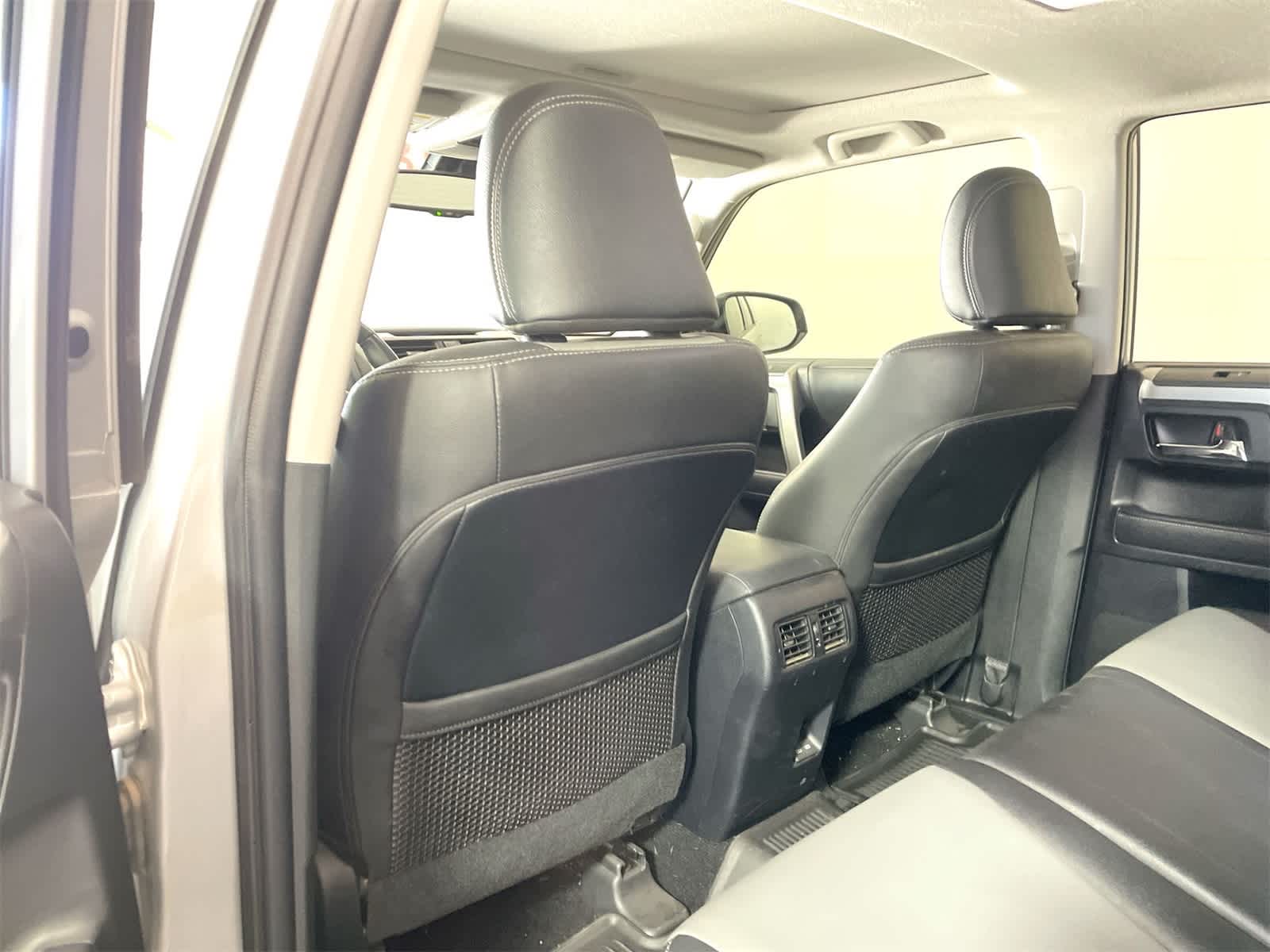 Thumbnail: 2023 Toyota 4Runner - 12