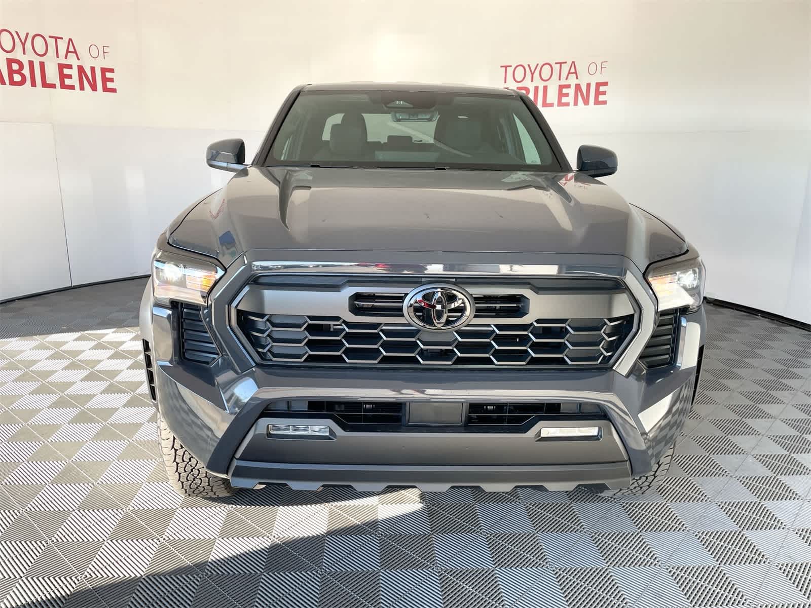 Thumbnail: 2025 Toyota Tacoma - 8