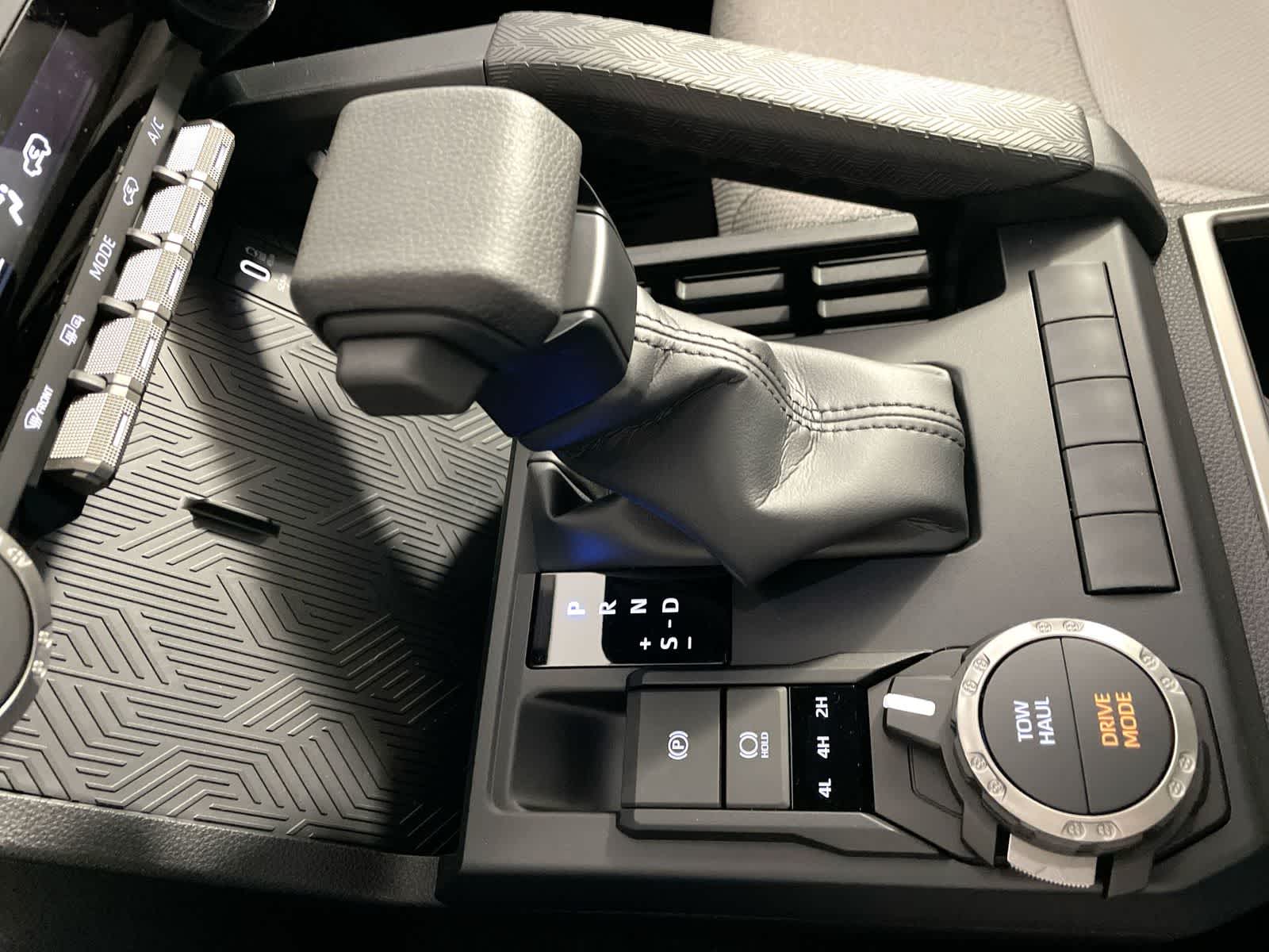 Thumbnail: 2026 Toyota 4Runner - 21