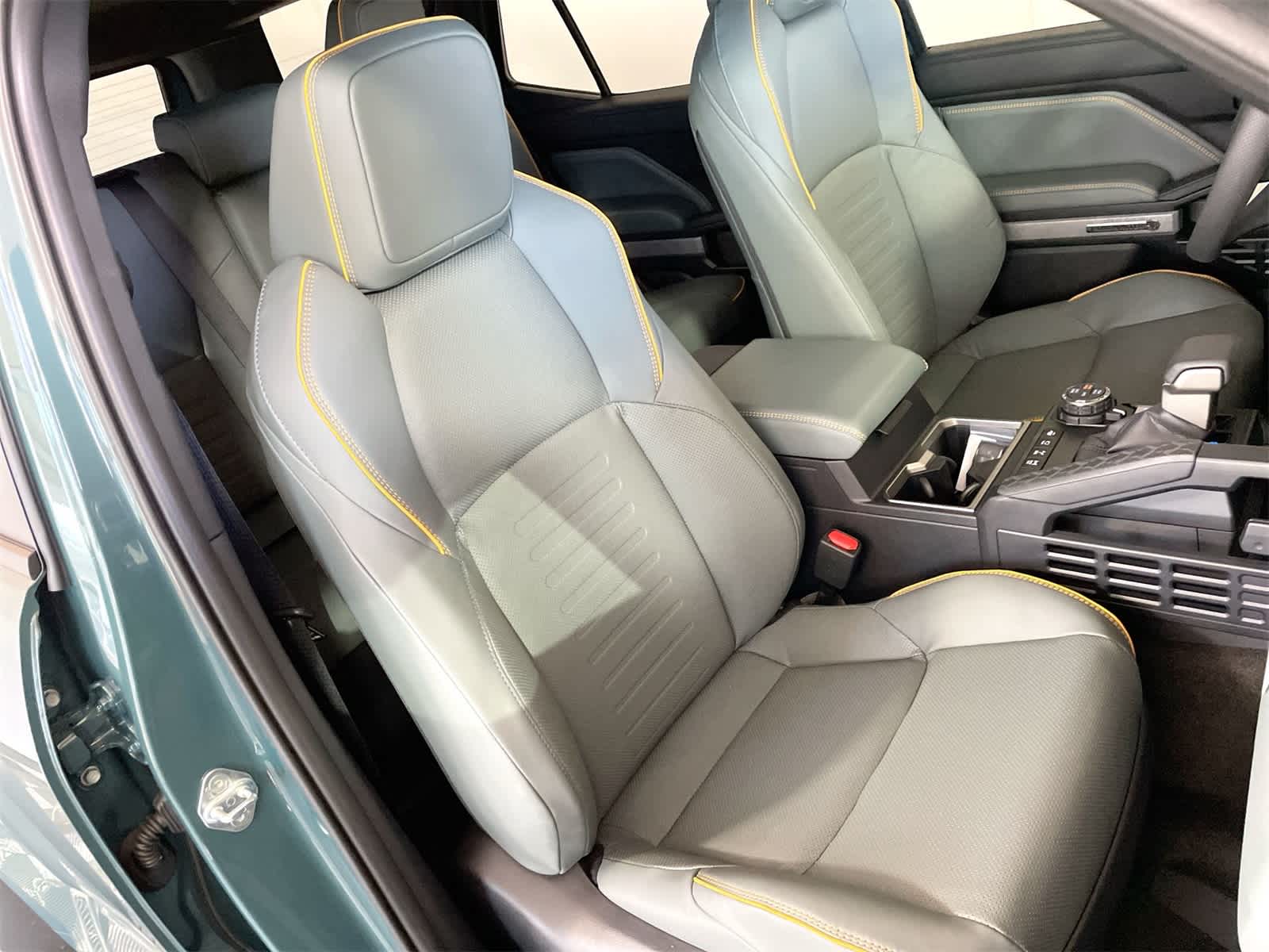 Thumbnail: 2025 Toyota 4Runner - 14