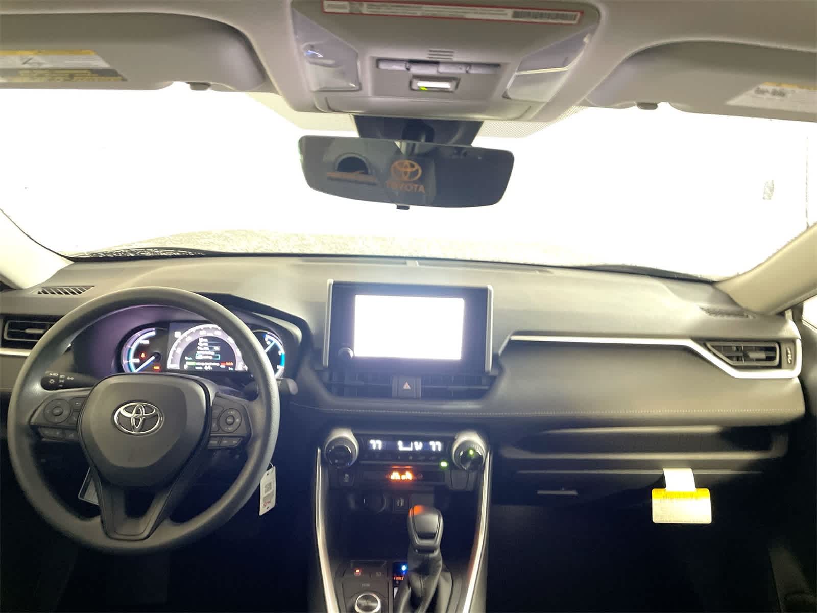 Thumbnail: 2025 Toyota RAV4 - 16