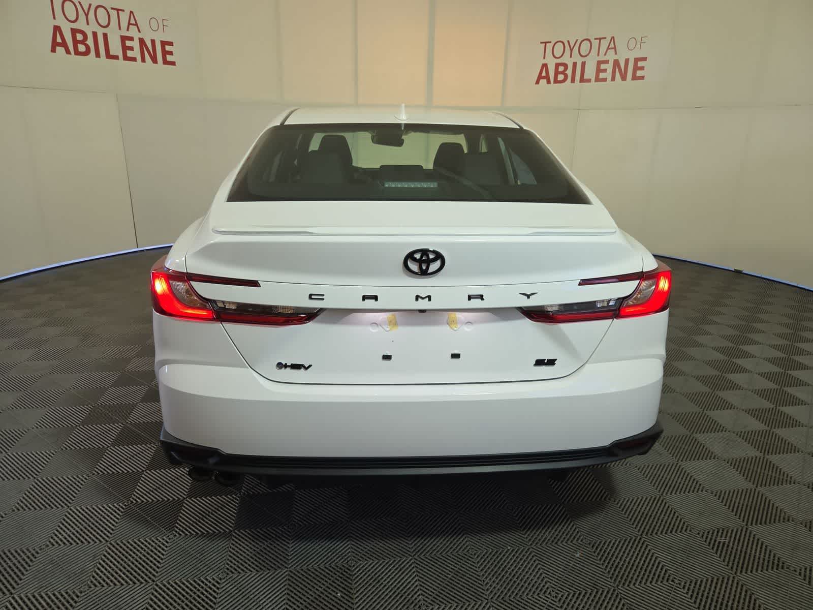 Thumbnail: 2026 Toyota Camry - 4