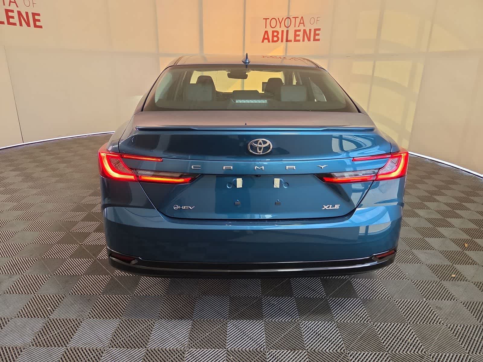 Thumbnail: 2026 Toyota Camry - 4