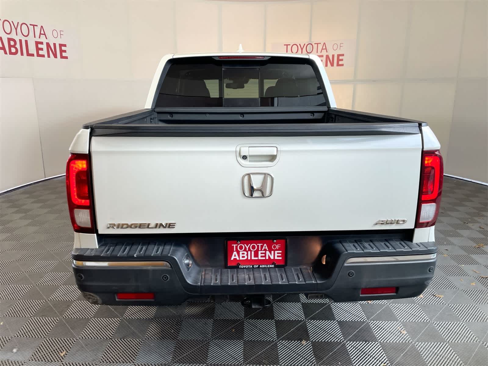Thumbnail: 2019 Honda Ridgeline - 4