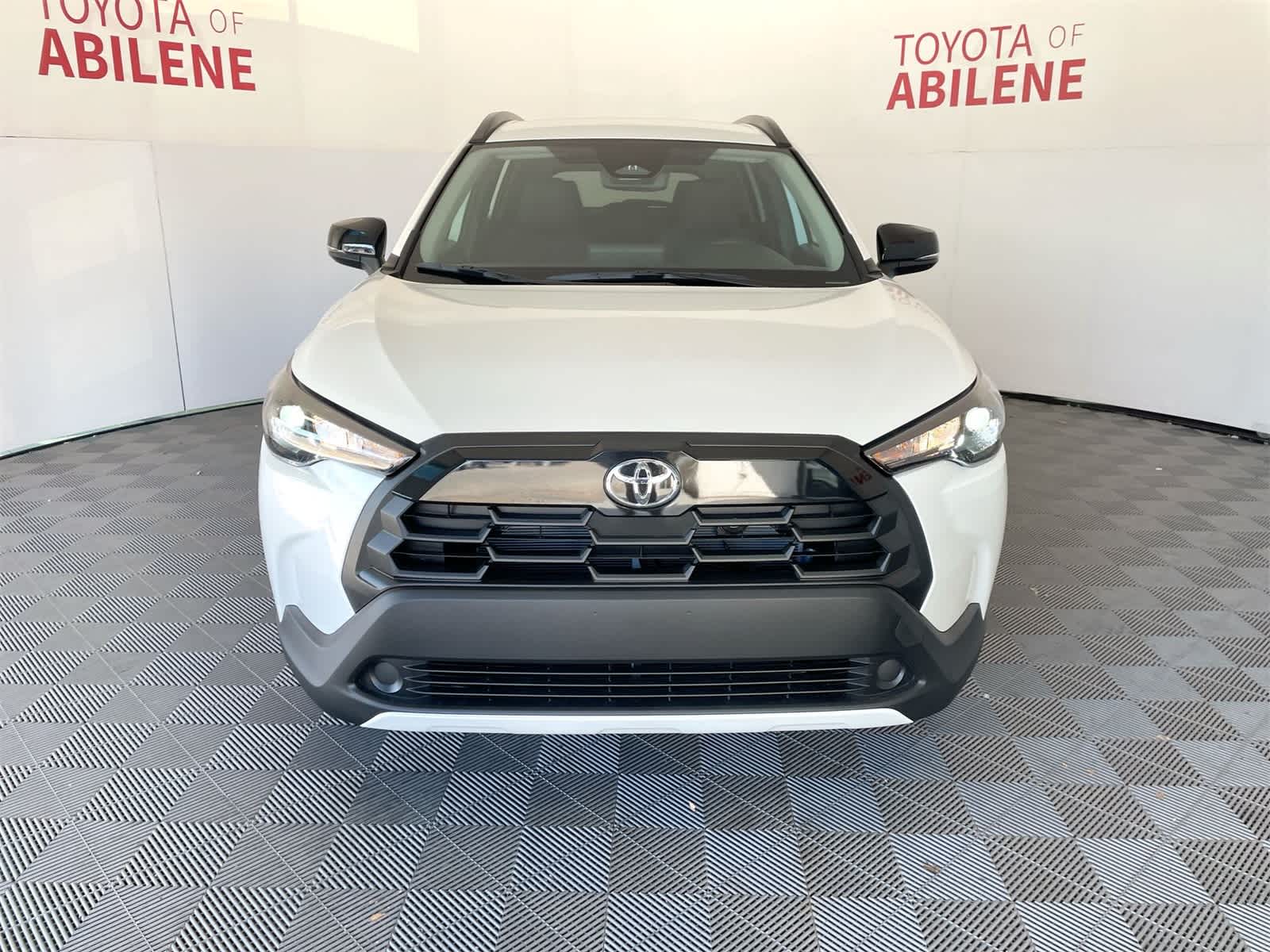 Thumbnail: 2026 Toyota Corolla Cross - 9