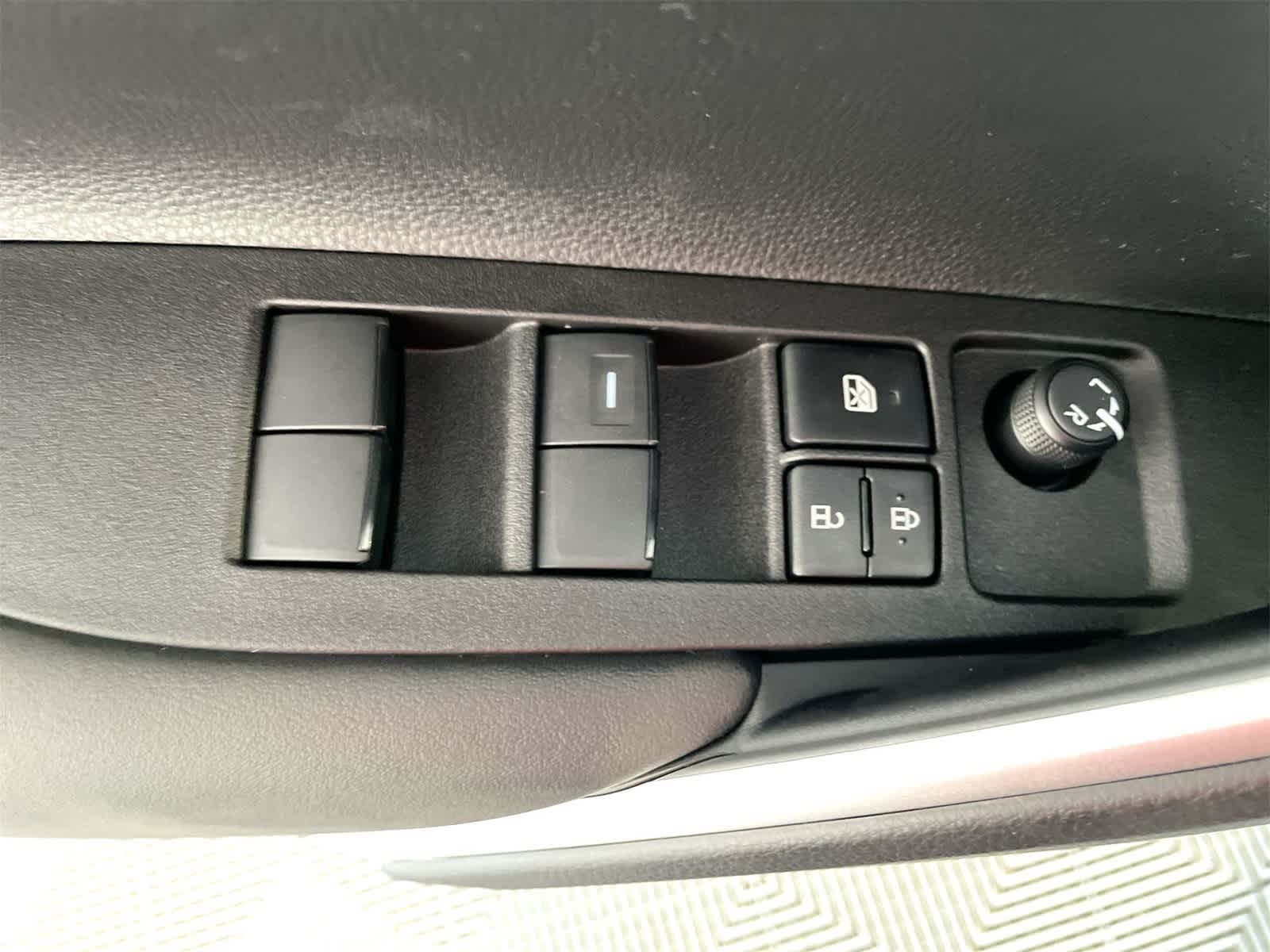 Thumbnail: 2026 Toyota Corolla Cross - 11