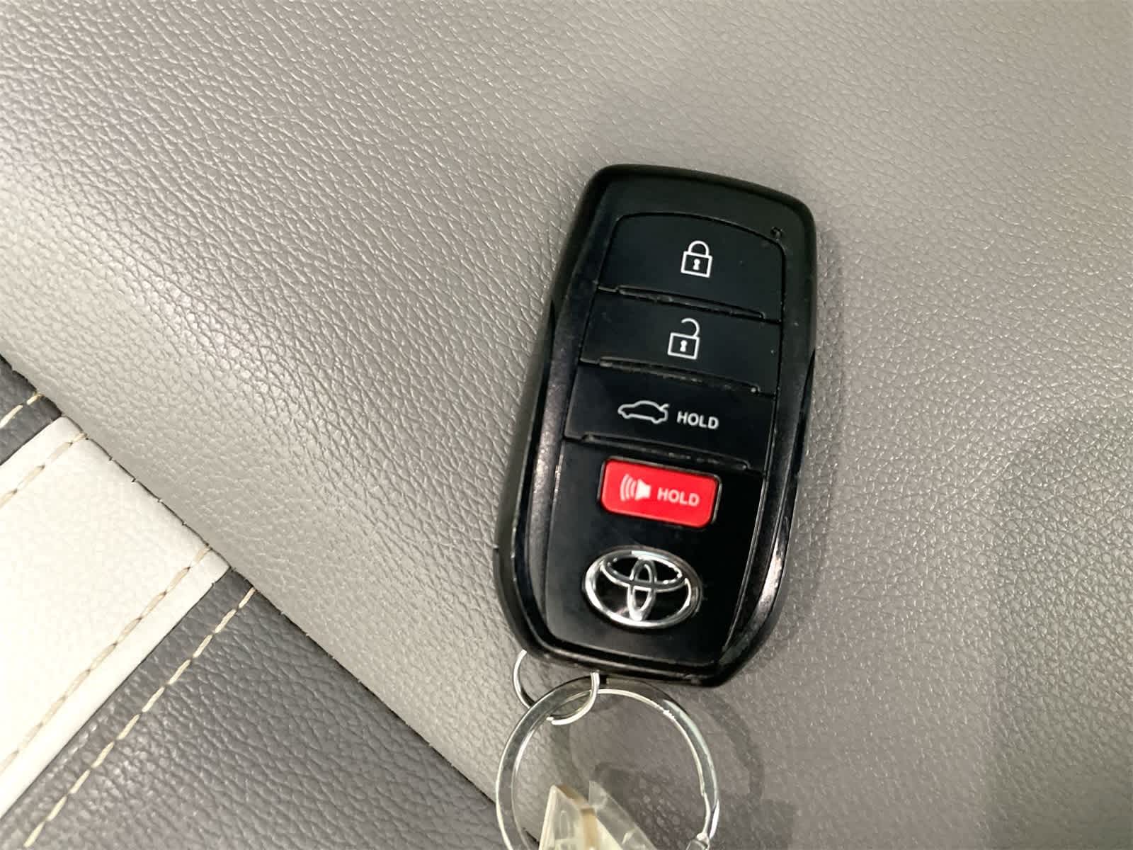 Thumbnail: 2025 Toyota Camry - 26