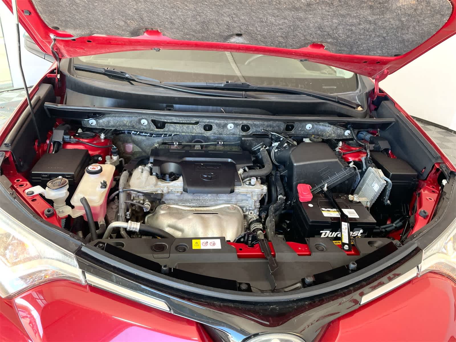 Thumbnail: 2017 Toyota RAV4 - 25