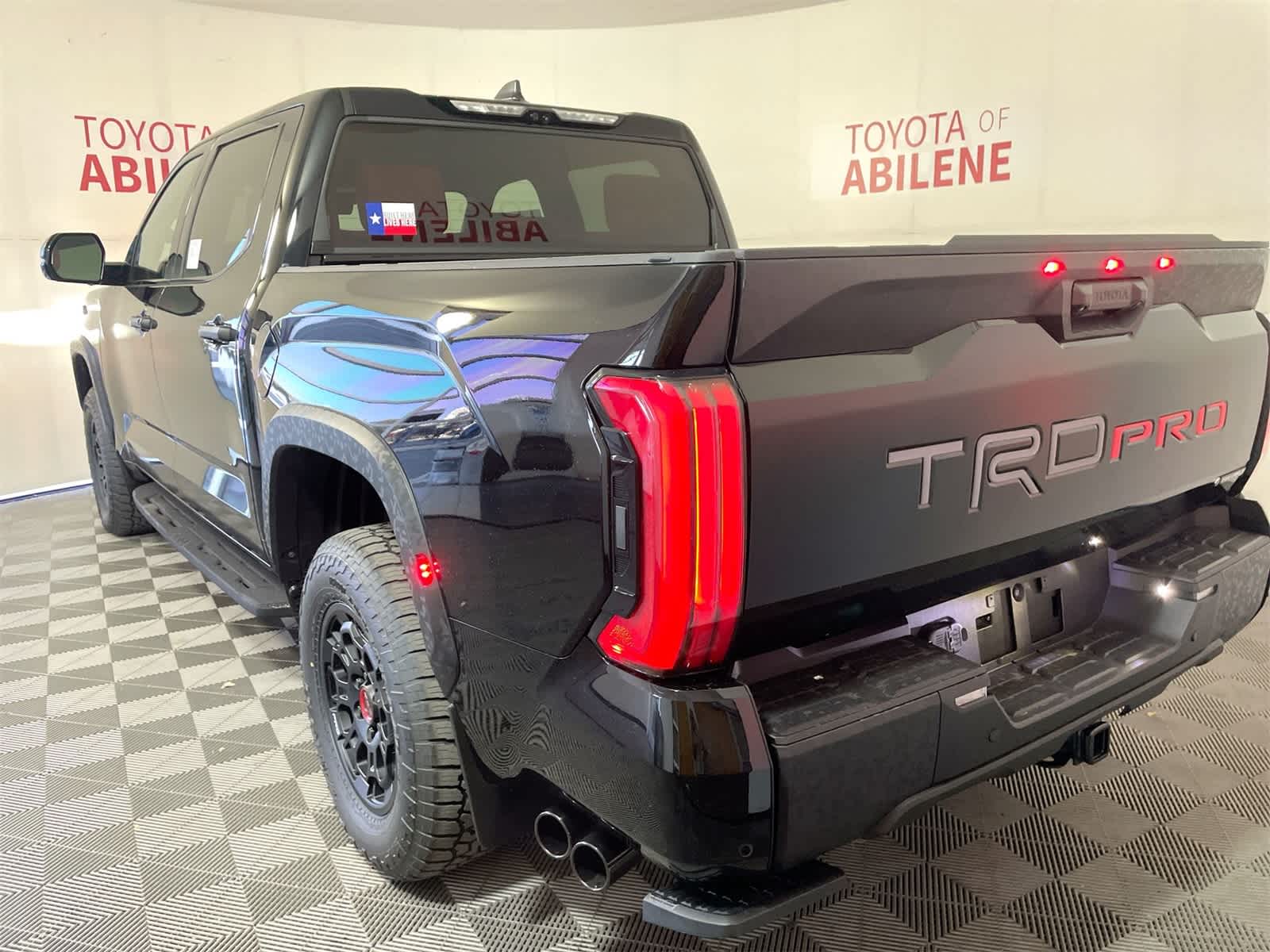 Thumbnail: 2026 Toyota Tundra - 3