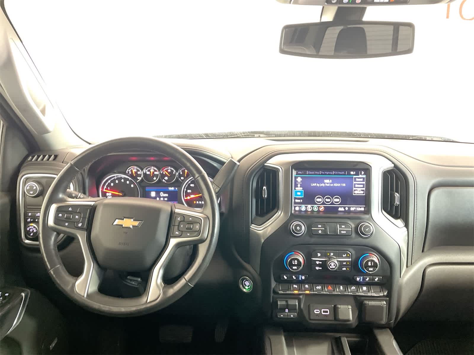 Thumbnail: 2019 Chevrolet Silverado 1500 - 16