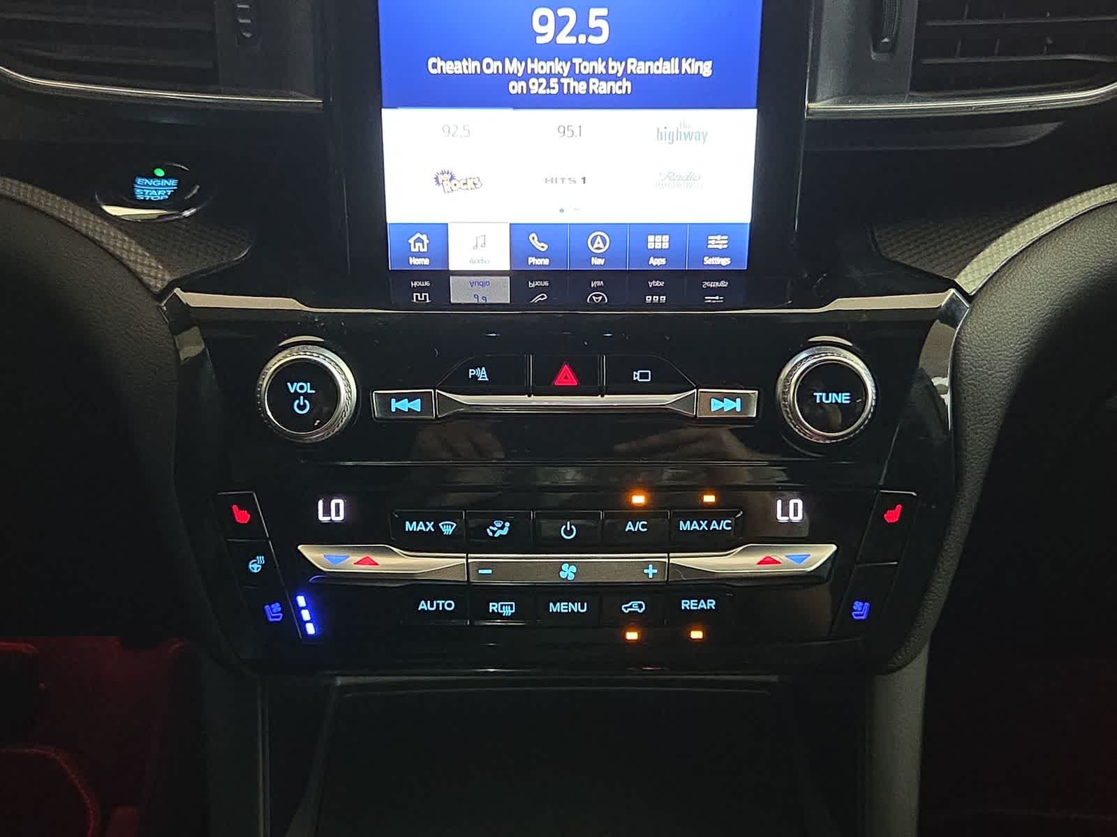 Thumbnail: 2021 Ford Explorer - 22