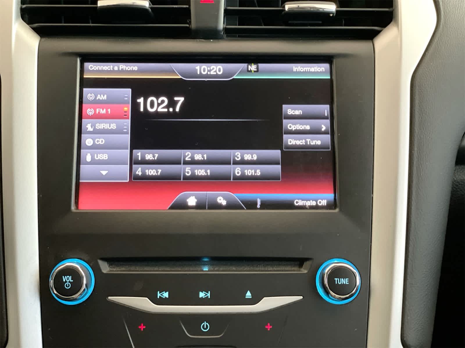 Thumbnail: 2015 Ford Fusion - 20