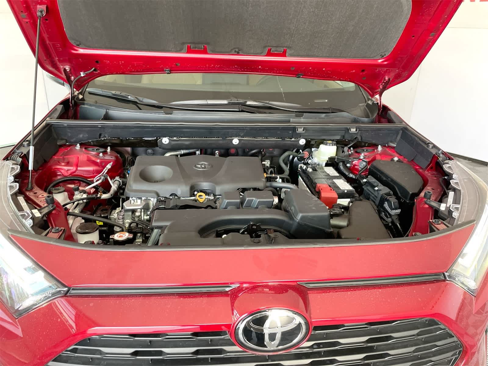 Thumbnail: 2025 Toyota RAV4 - 26