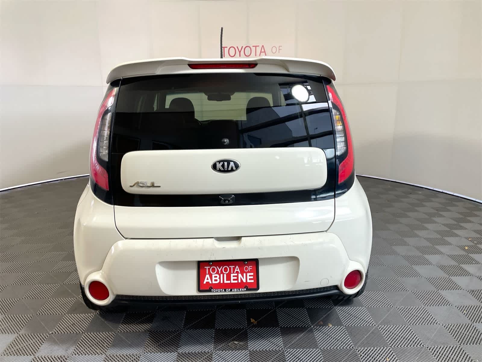 Thumbnail: 2015 Kia Soul - 4