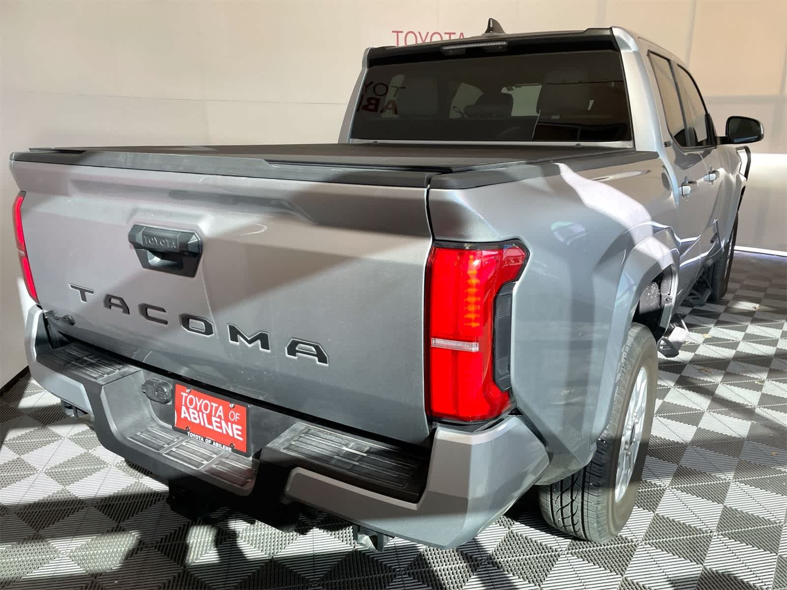 Thumbnail: 2025 Toyota Tacoma - 7