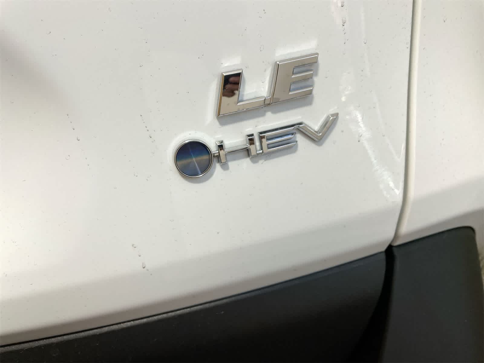 Thumbnail: 2025 Toyota RAV4 - 6