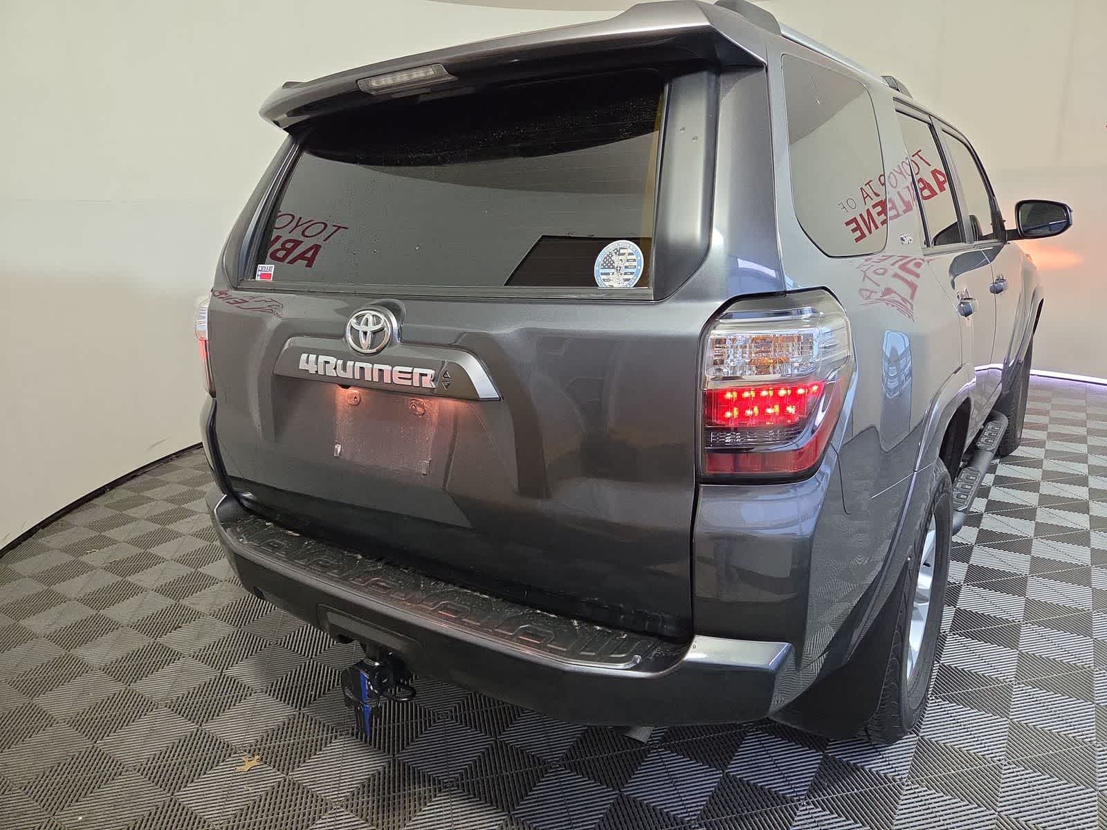 Thumbnail: 2023 Toyota 4Runner - 6