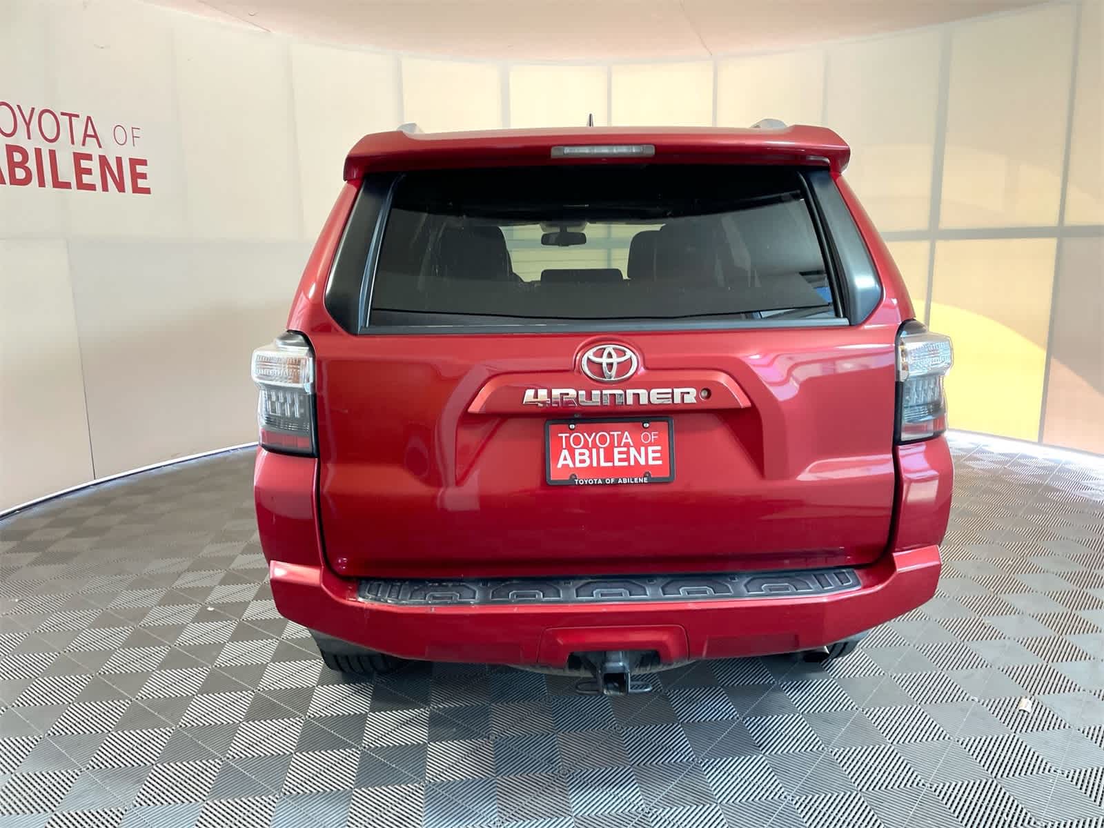 Thumbnail: 2016 Toyota 4Runner - 4