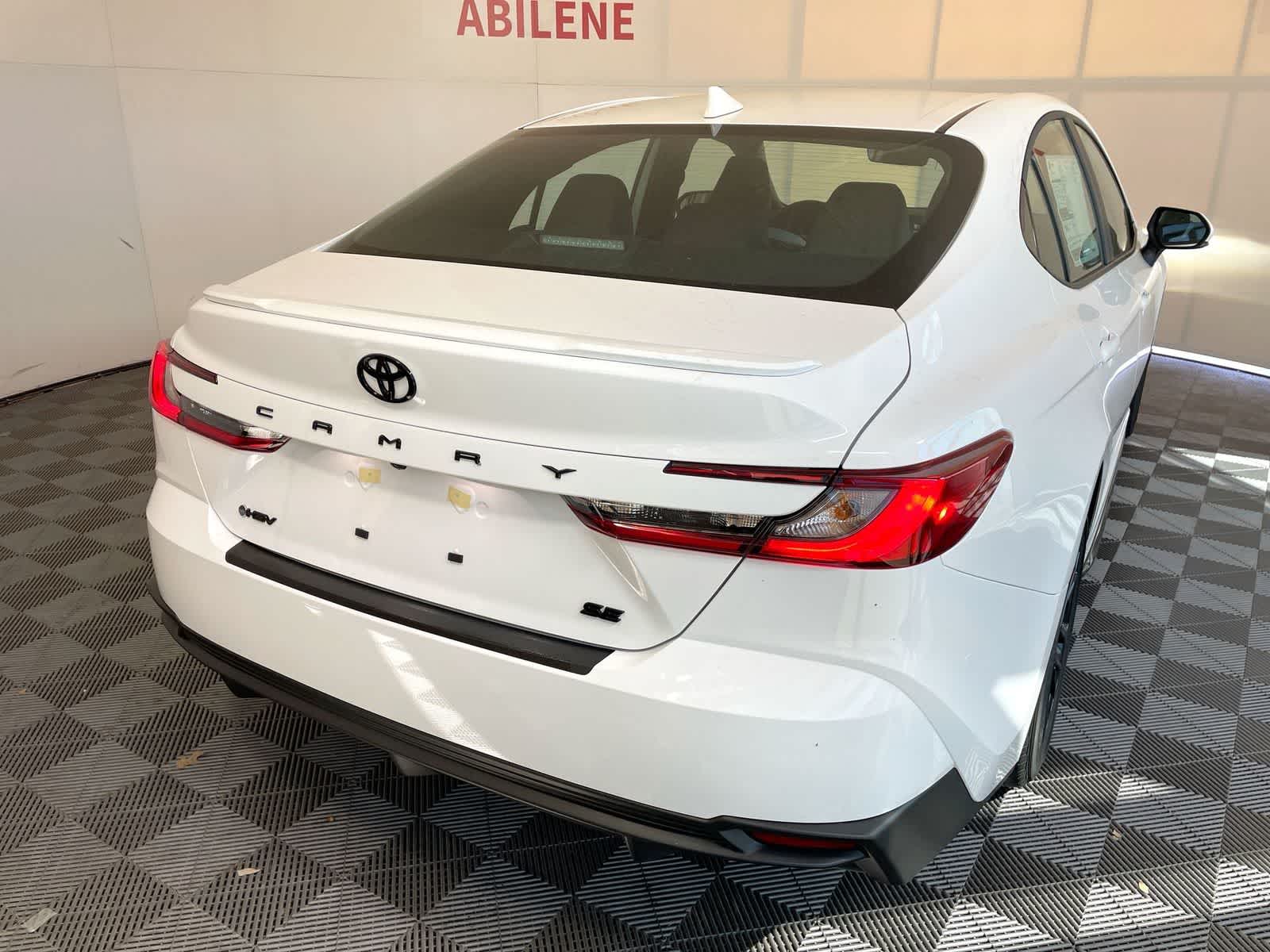 Thumbnail: 2026 Toyota Camry - 7