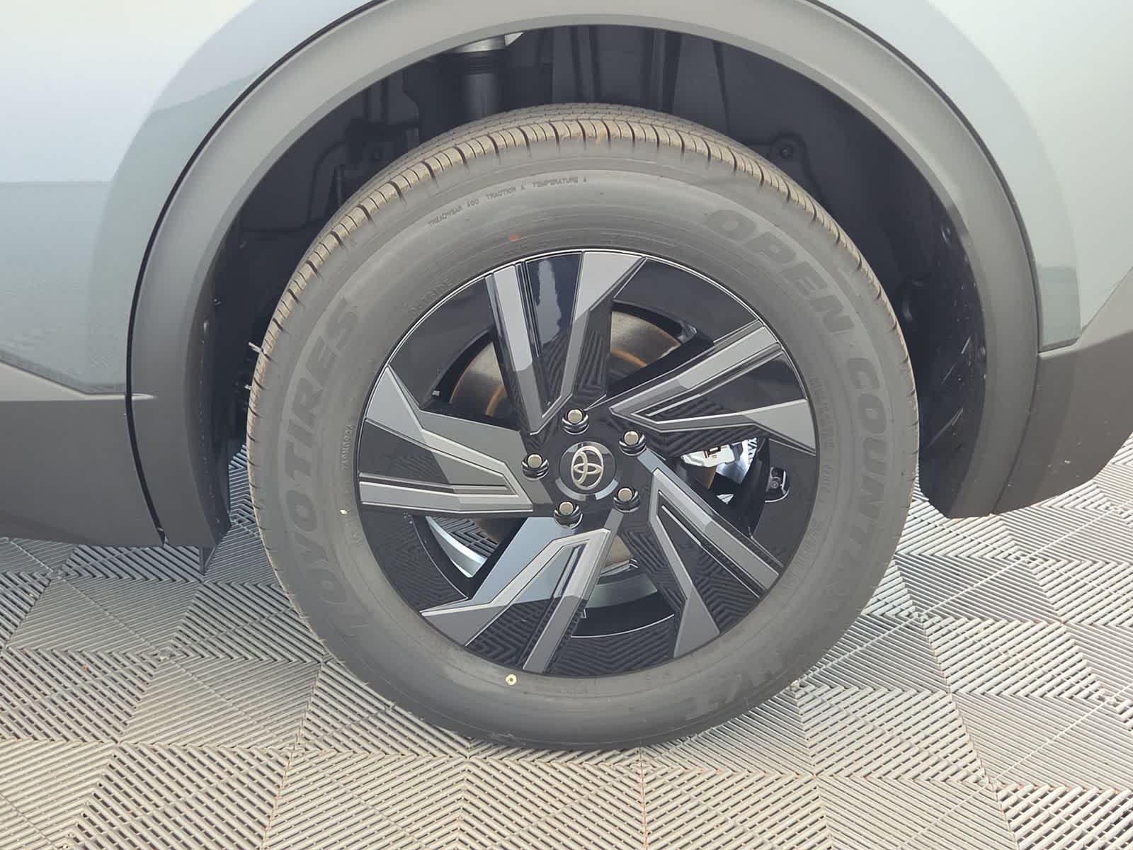 Thumbnail: 2026 Toyota C-HR - 25