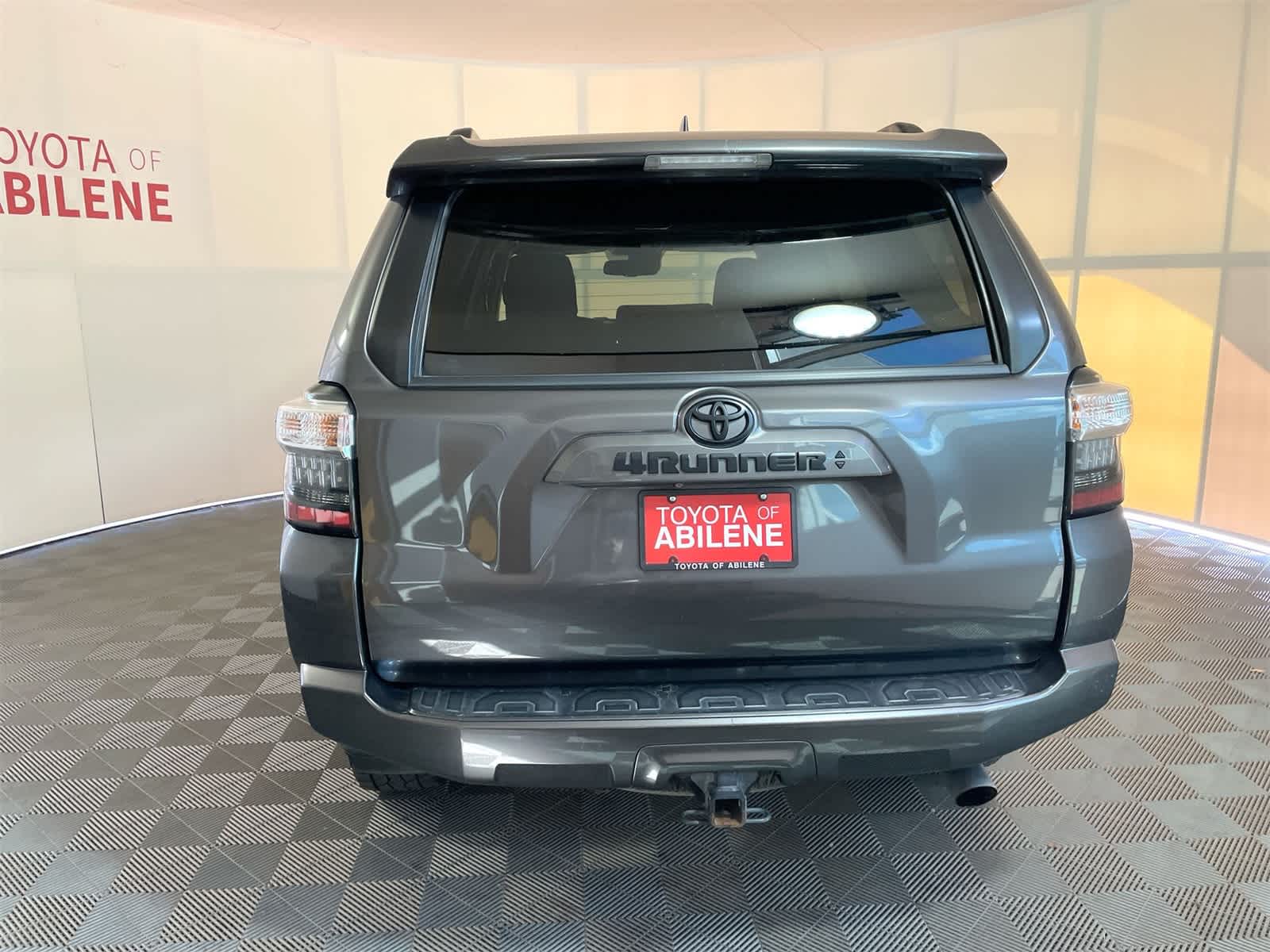 Thumbnail: 2020 Toyota 4Runner - 4