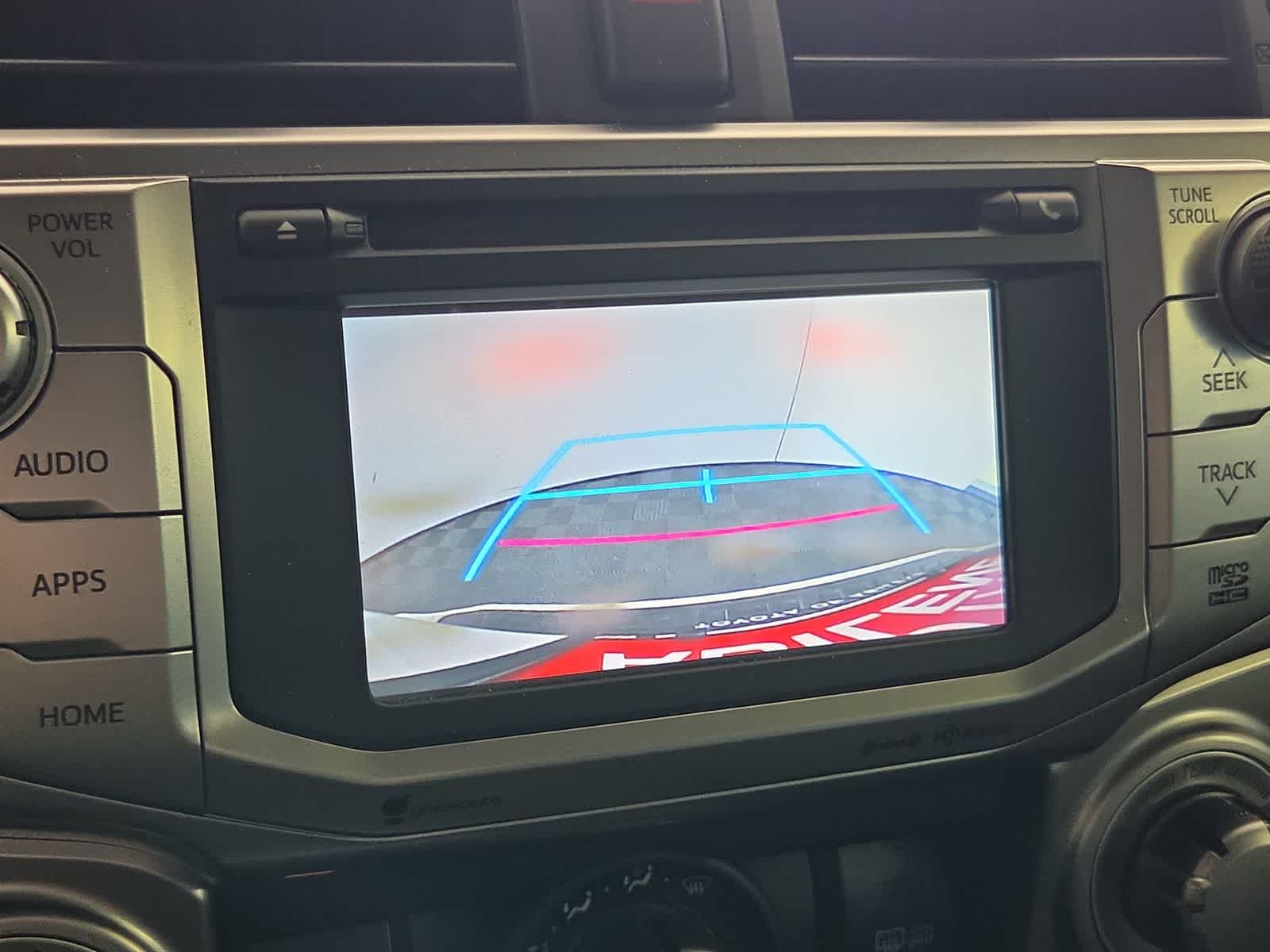Thumbnail: 2019 Toyota 4Runner - 21