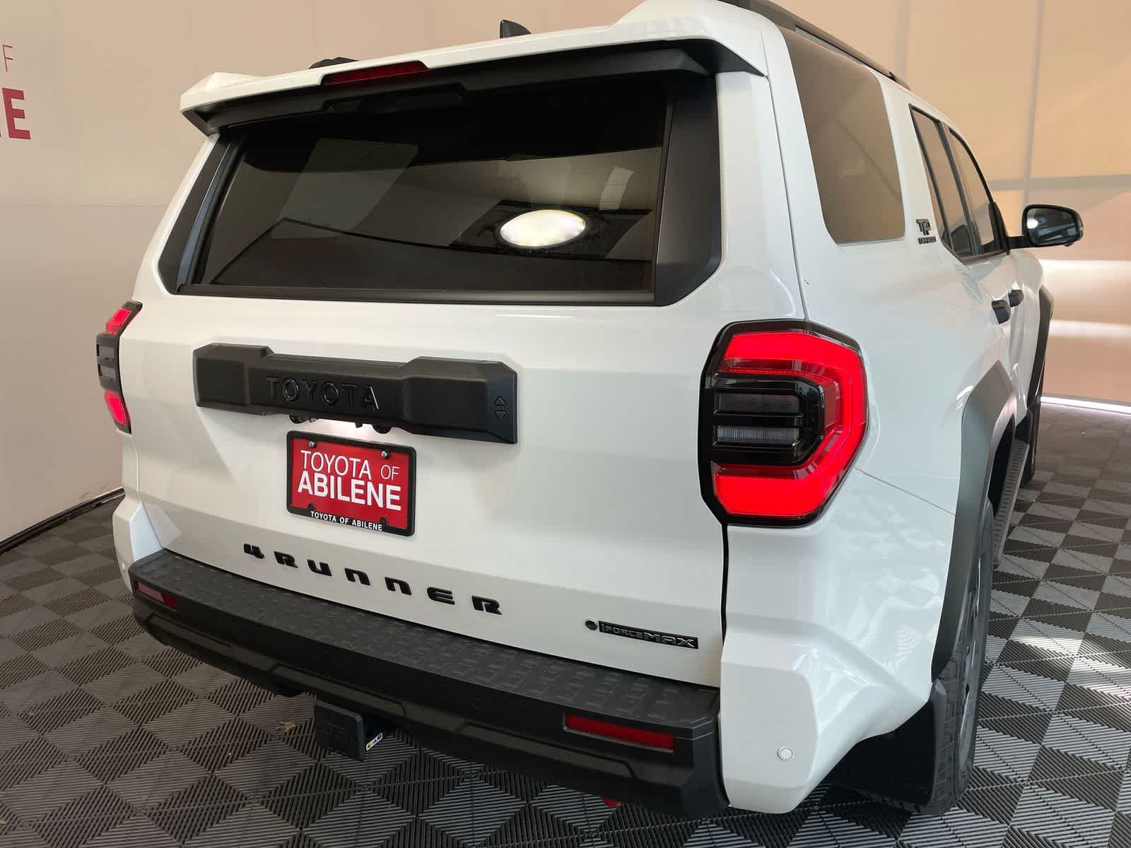 Thumbnail: 2026 Toyota 4Runner - 7