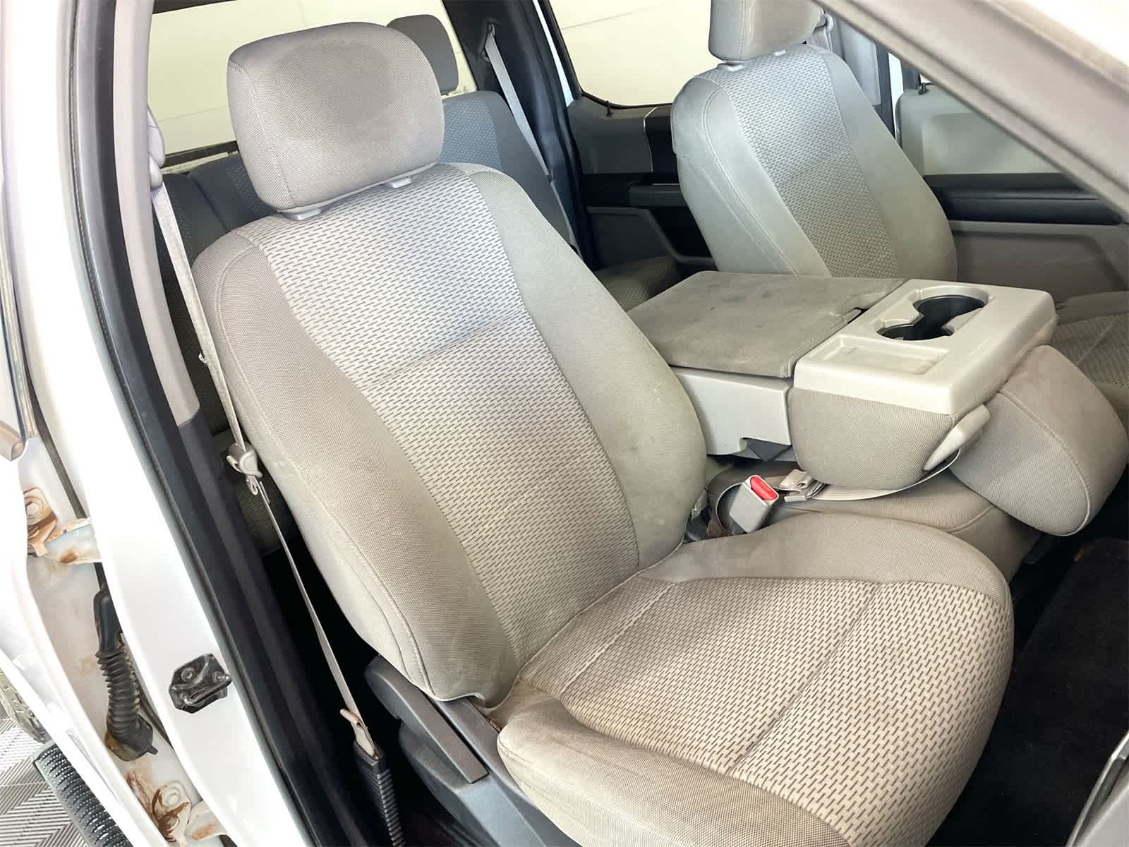 Thumbnail: 2017 Ford F-150 - 13