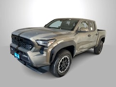 2026 Toyota Tacoma i-FORCE MAX TRD Off-Road 4X4 DOUBLE CAB HV Billings, MT