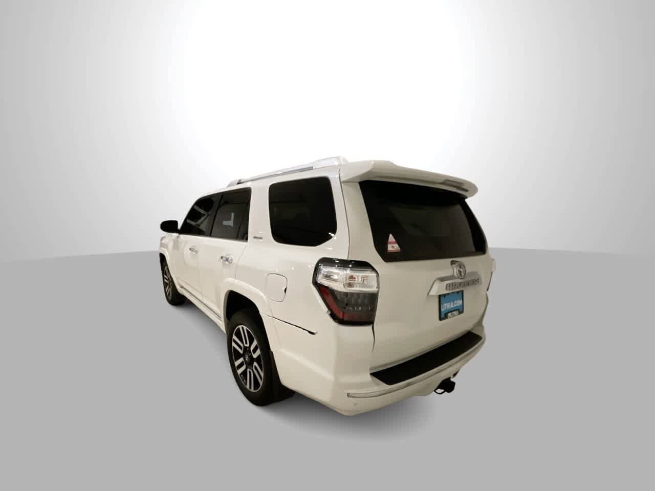 Thumbnail: 2021 Toyota 4Runner - 6