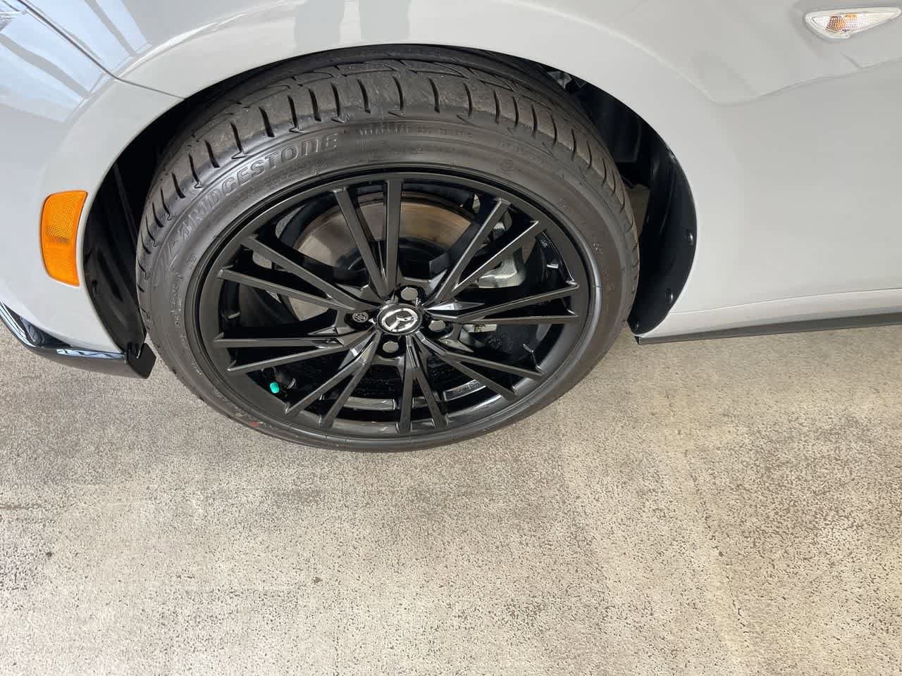 Thumbnail: 2025 Mazda MX-5 Miata - 10